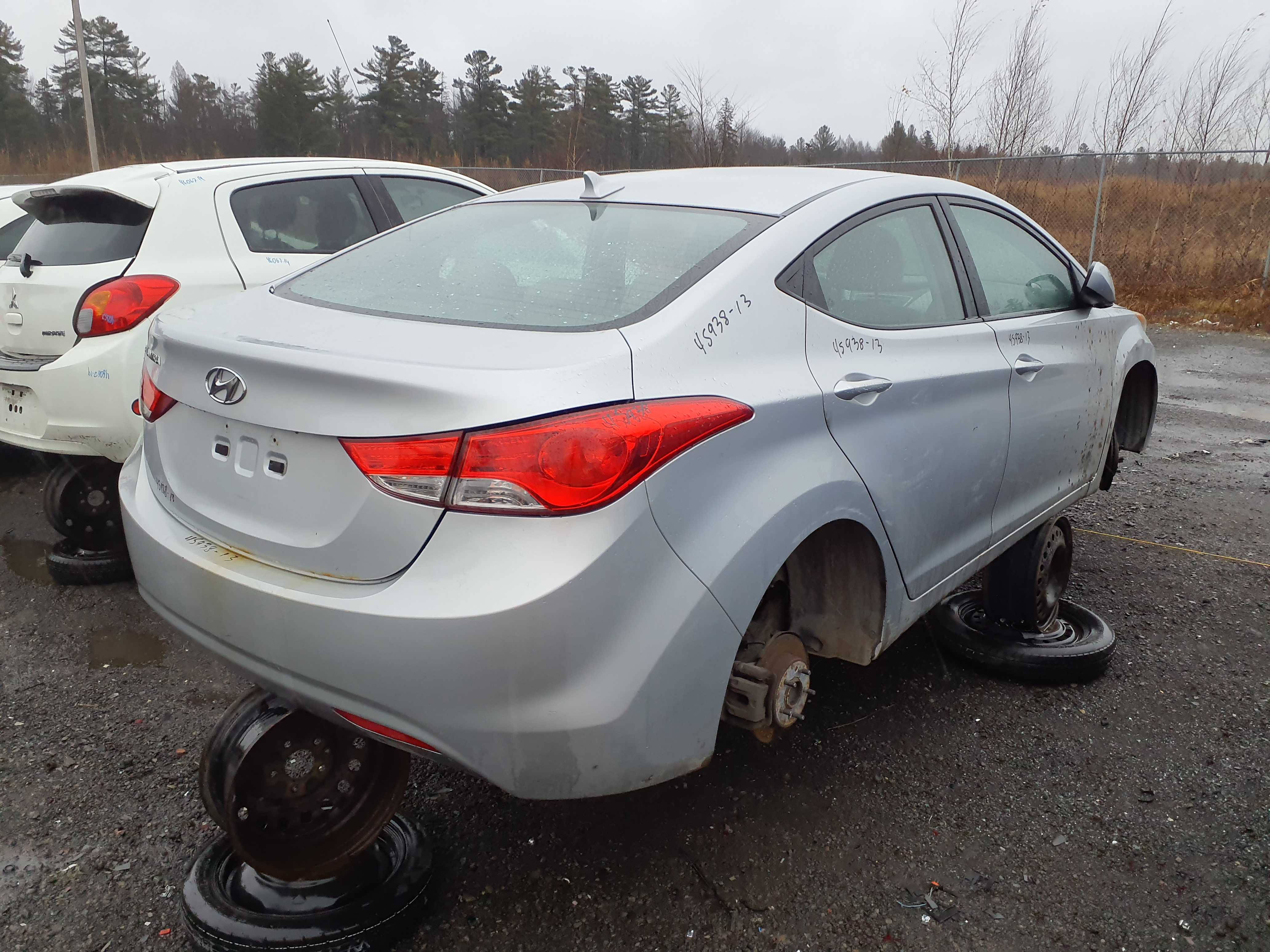 HYUNDAI ELANTRA 2013