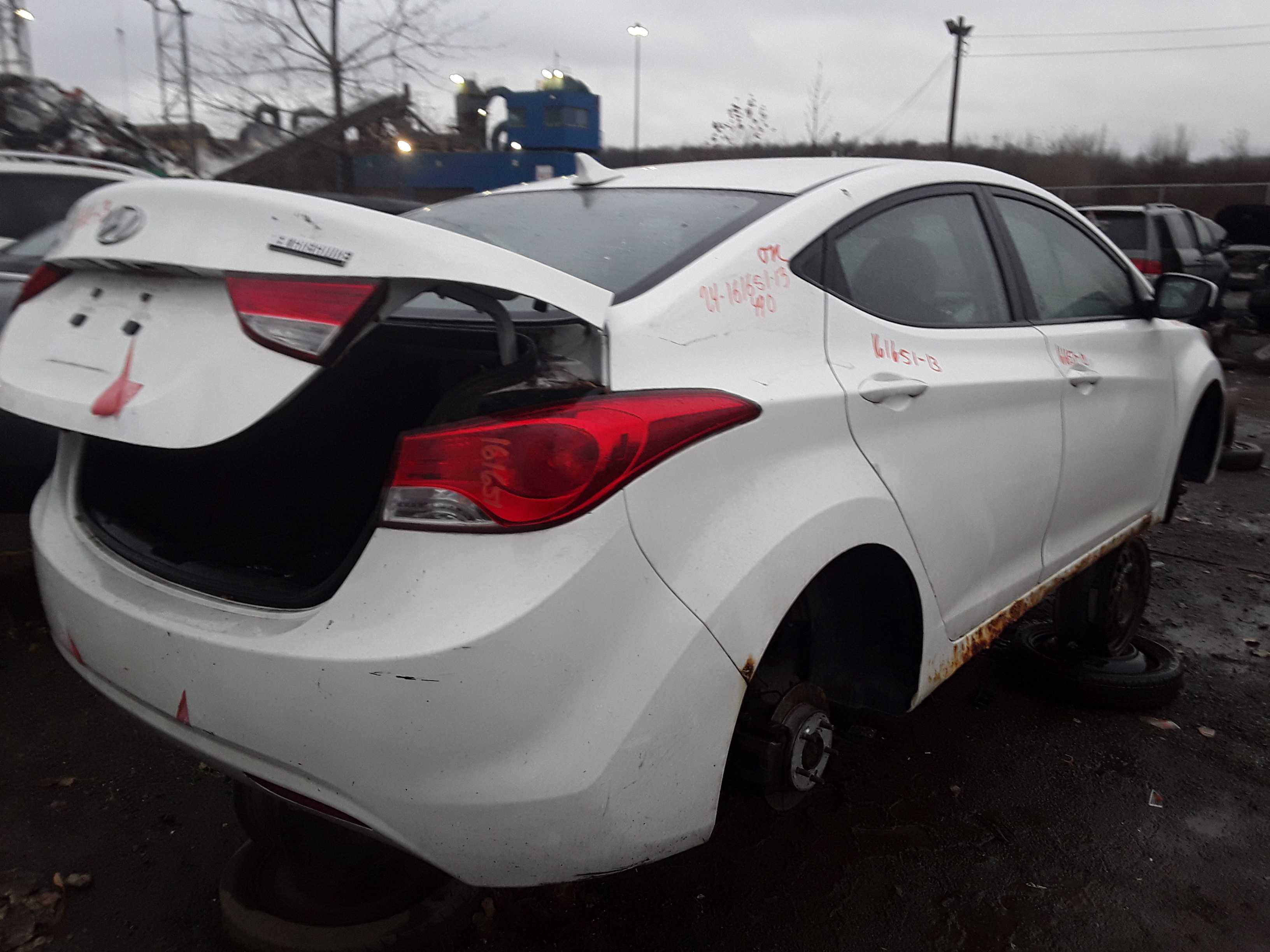 HYUNDAI ELANTRA 2013