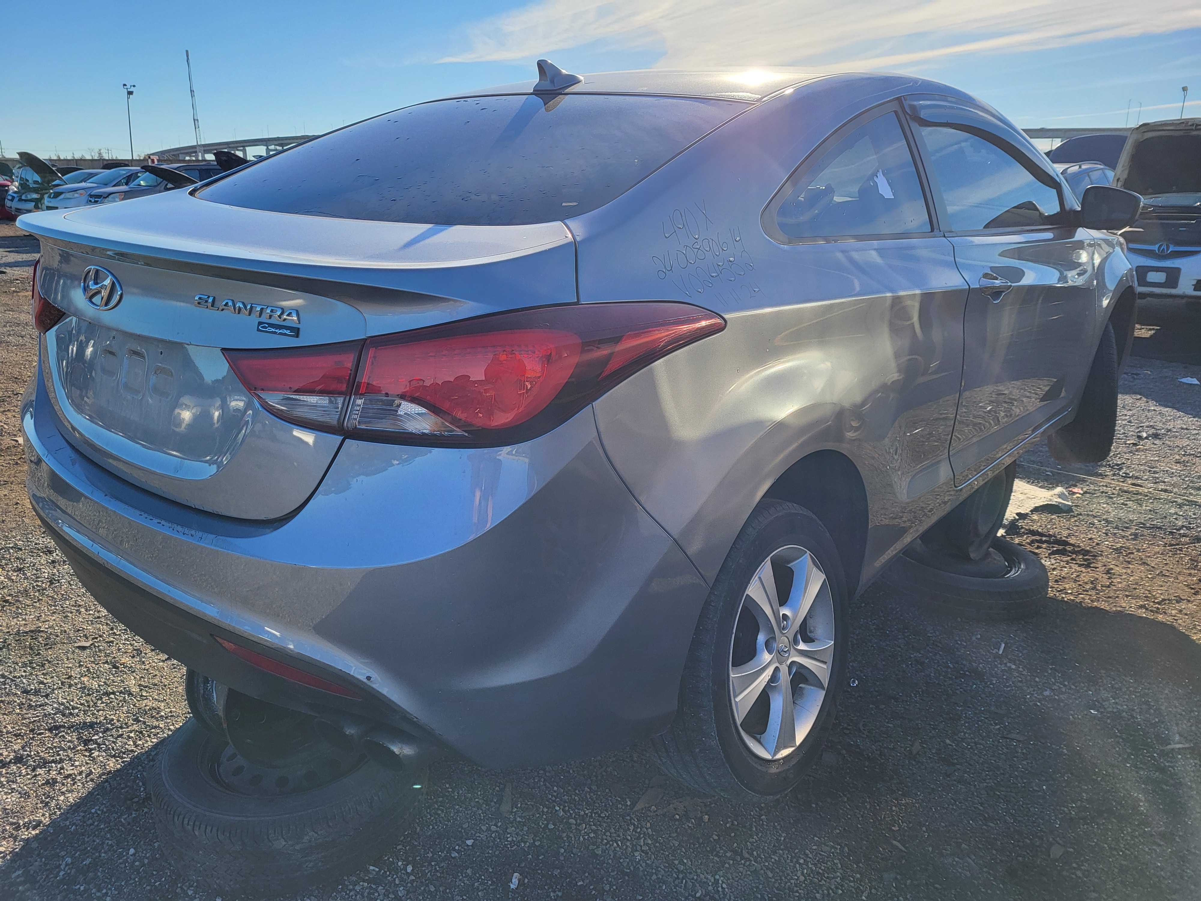 HYUNDAI ELANTRA 2014