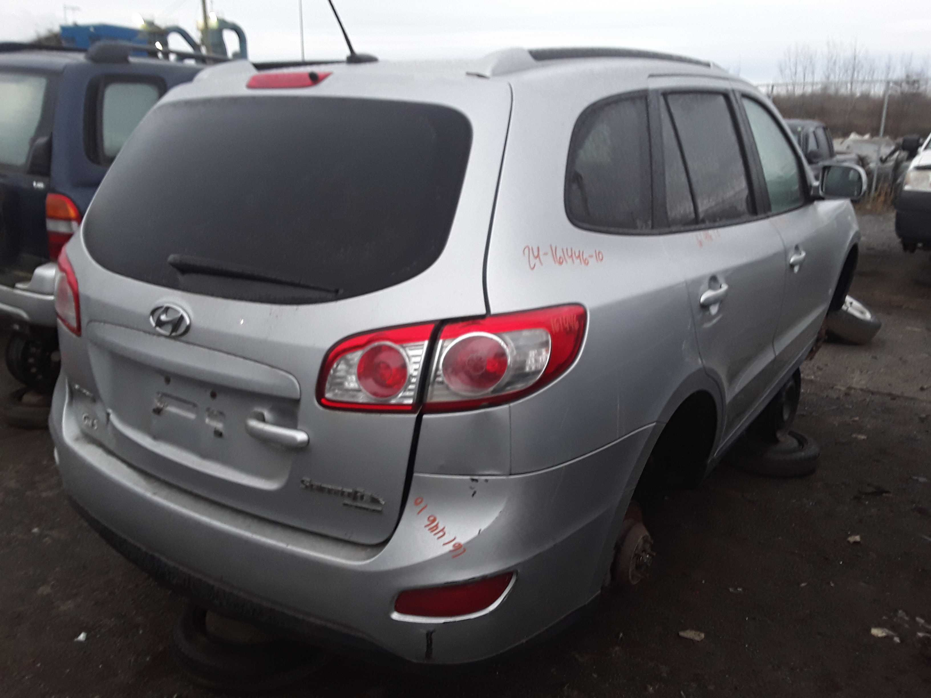 HYUNDAI SANTA FE 2010