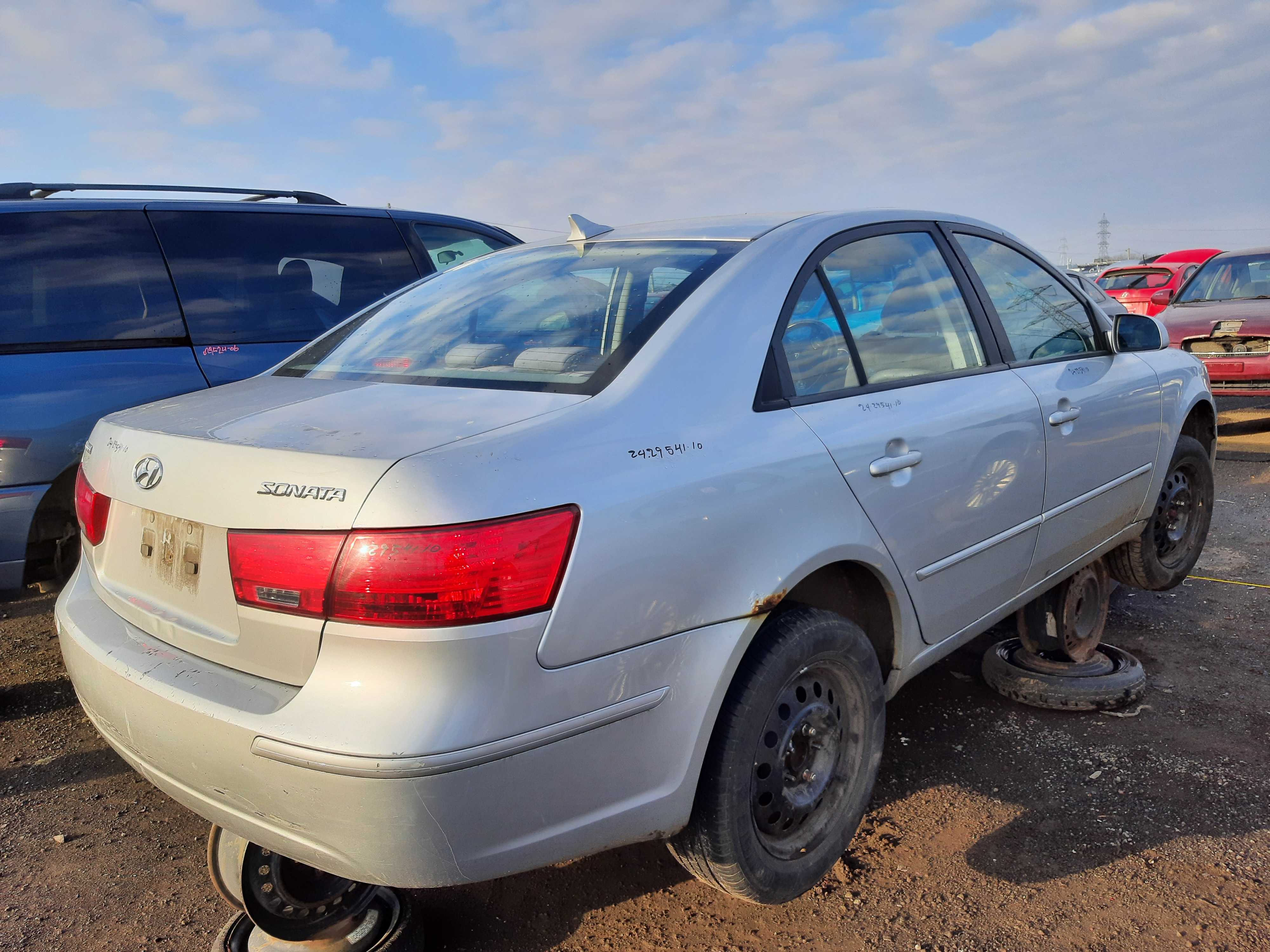 HYUNDAI SONATA 2010