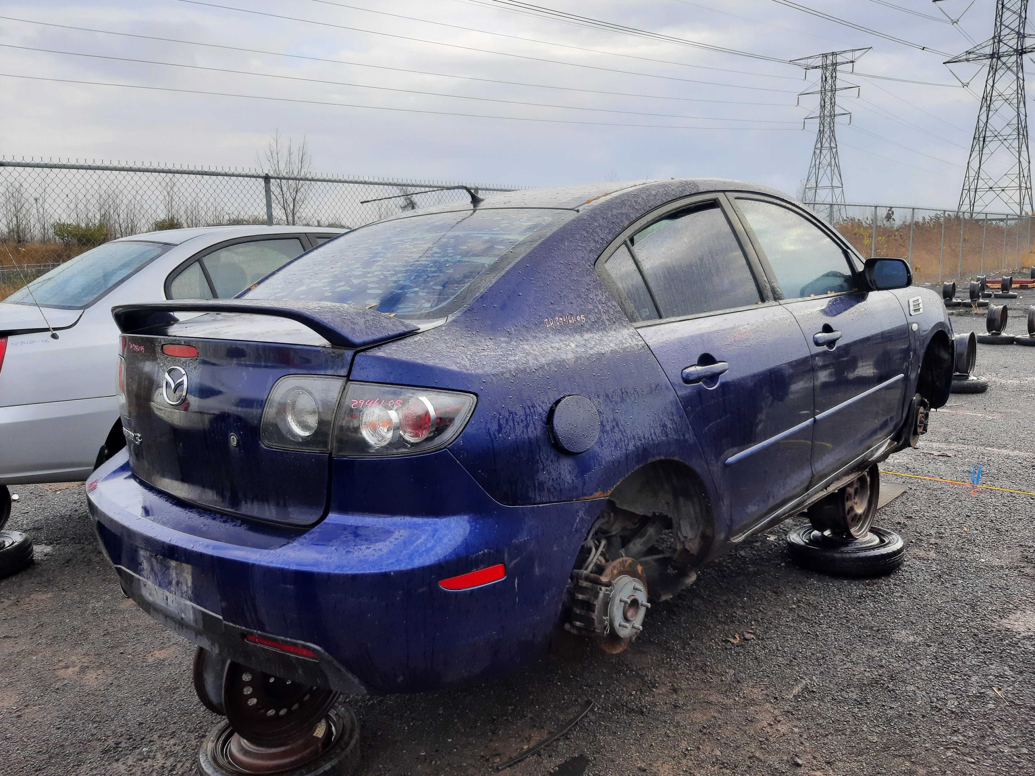 MAZDA MAZDA3 2005