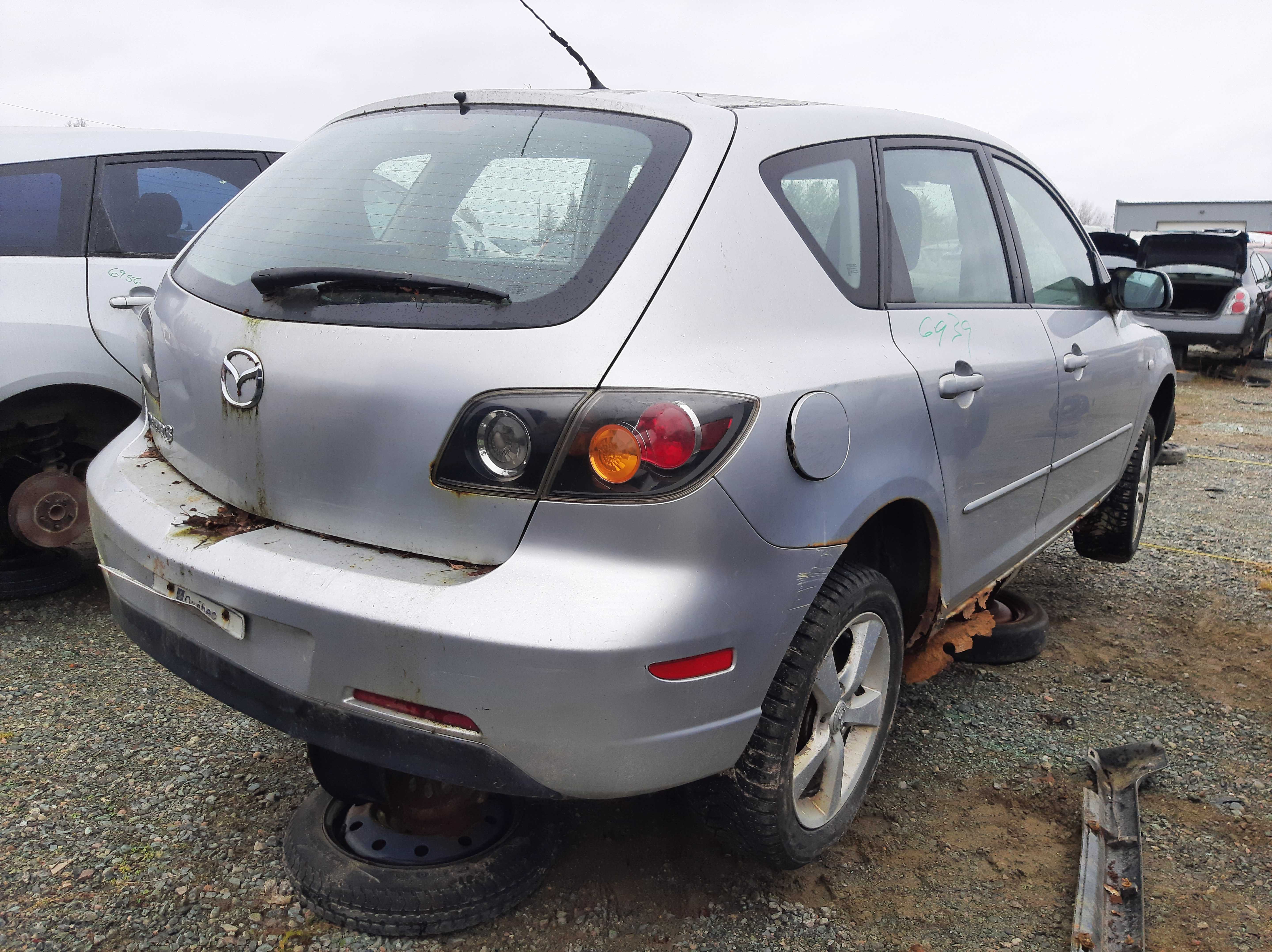 MAZDA MAZDA3 2006