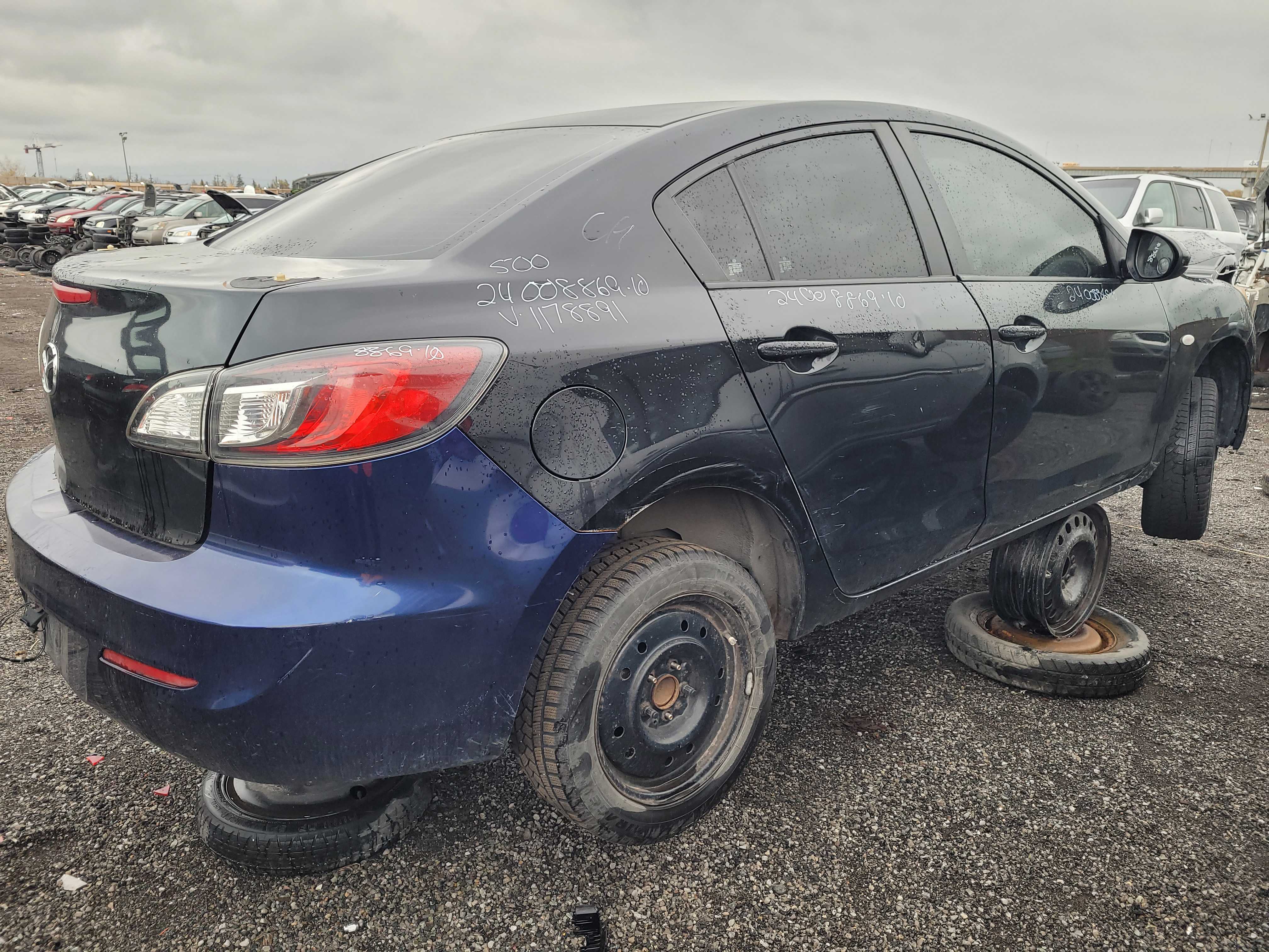 MAZDA MAZDA3 2010