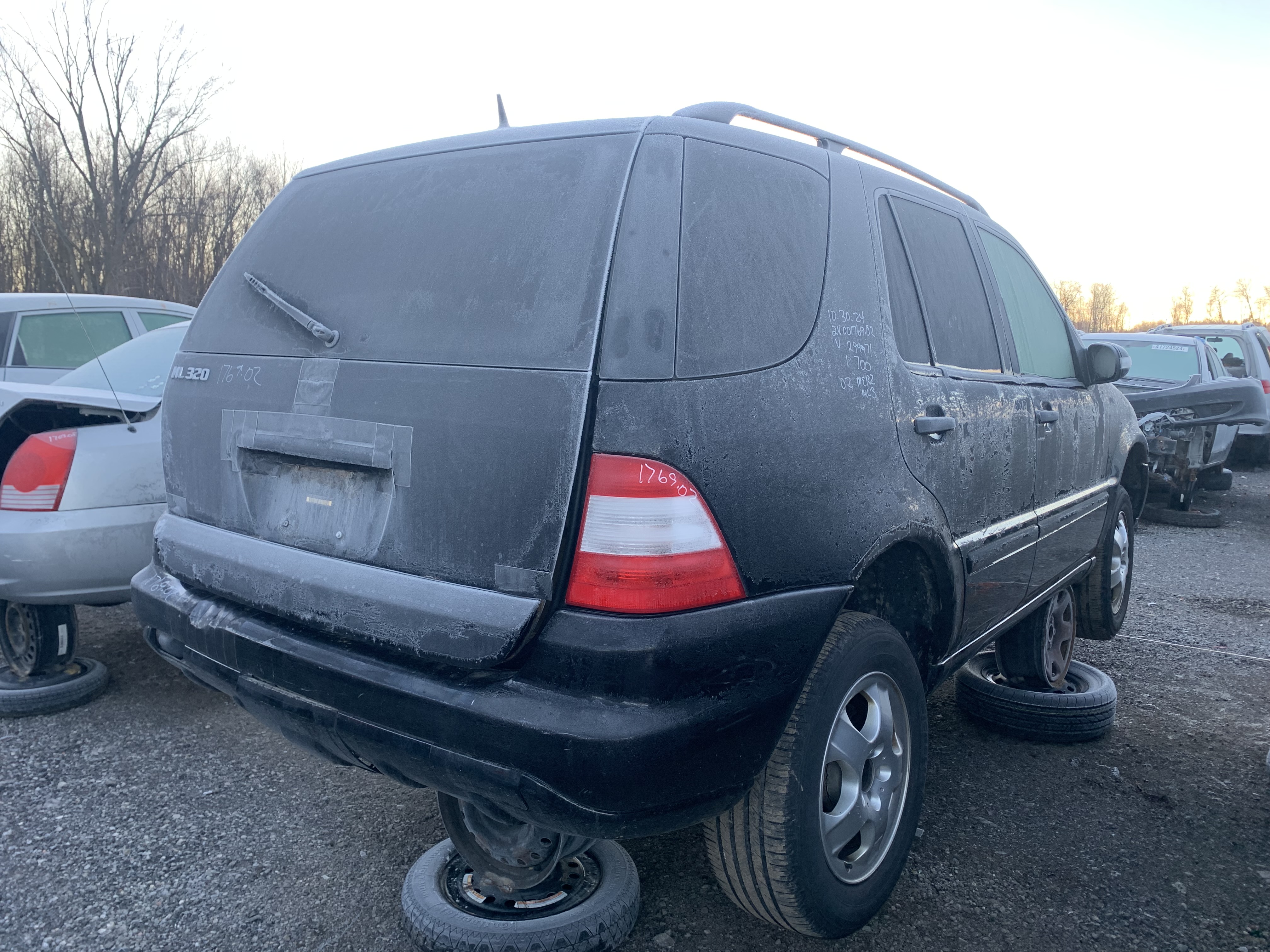 MERCEDES-BENZ M-CLASS 2002