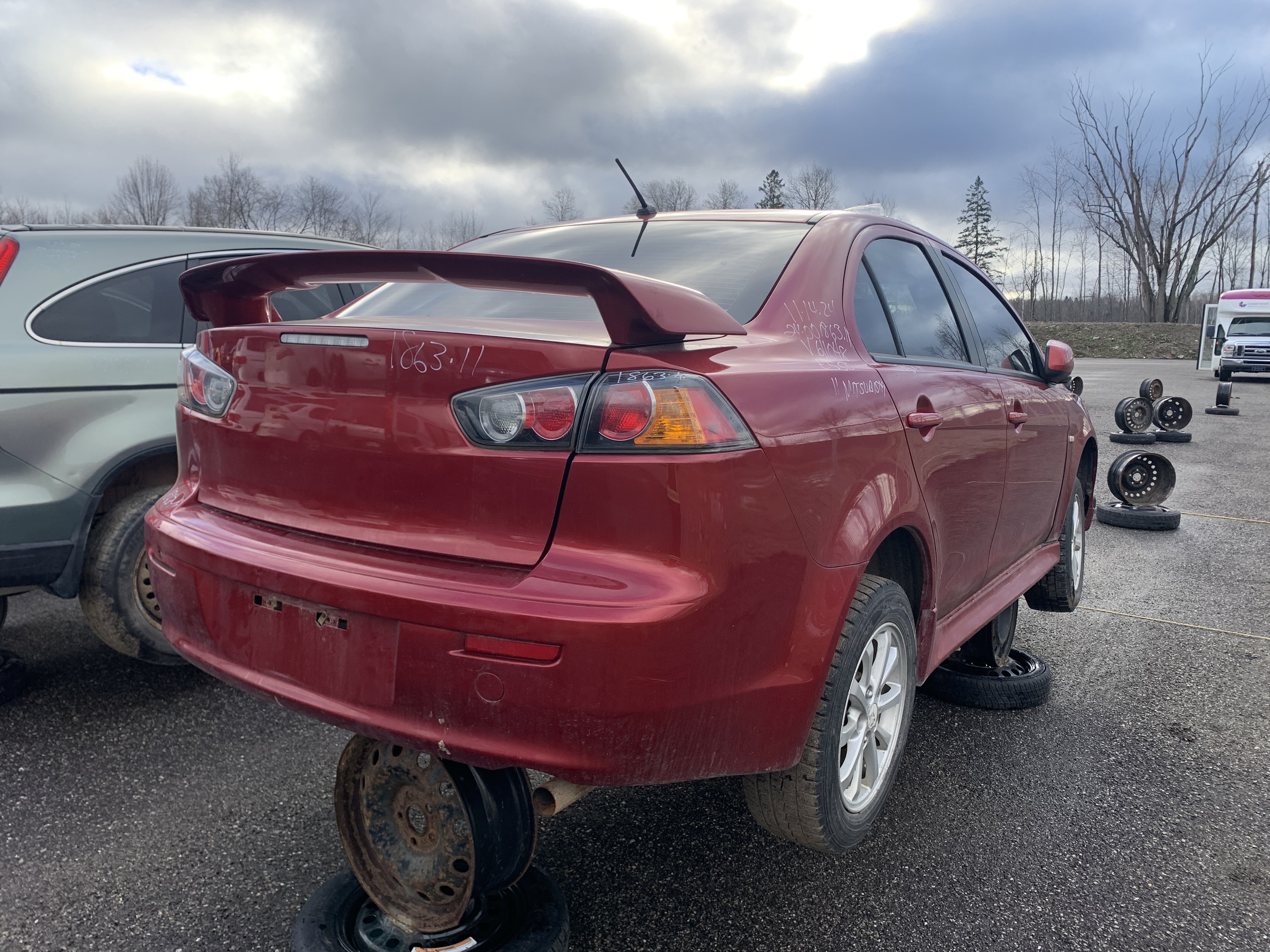 MITSUBISHI LANCER 2011
