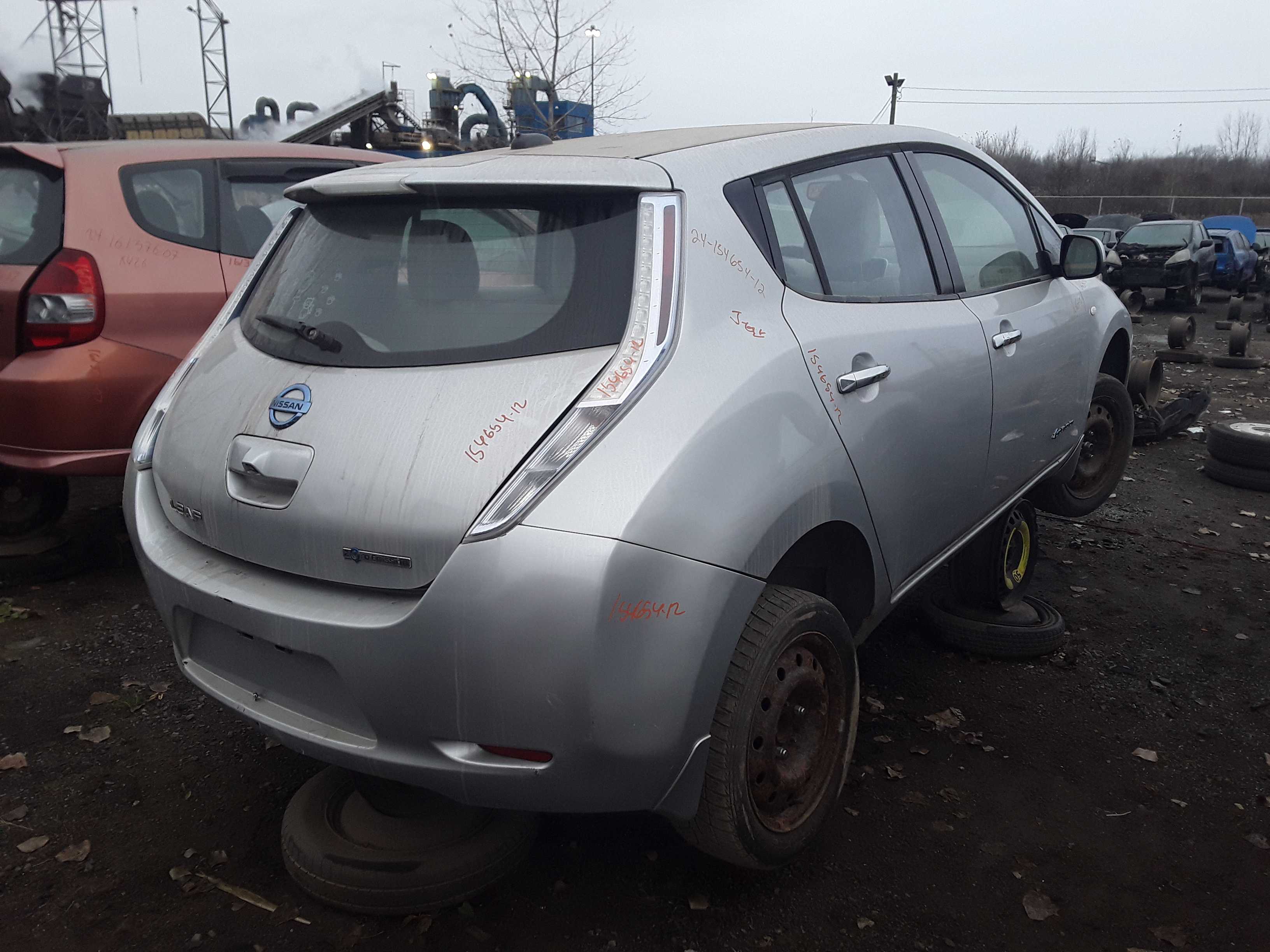 NISSAN LEAF 2012