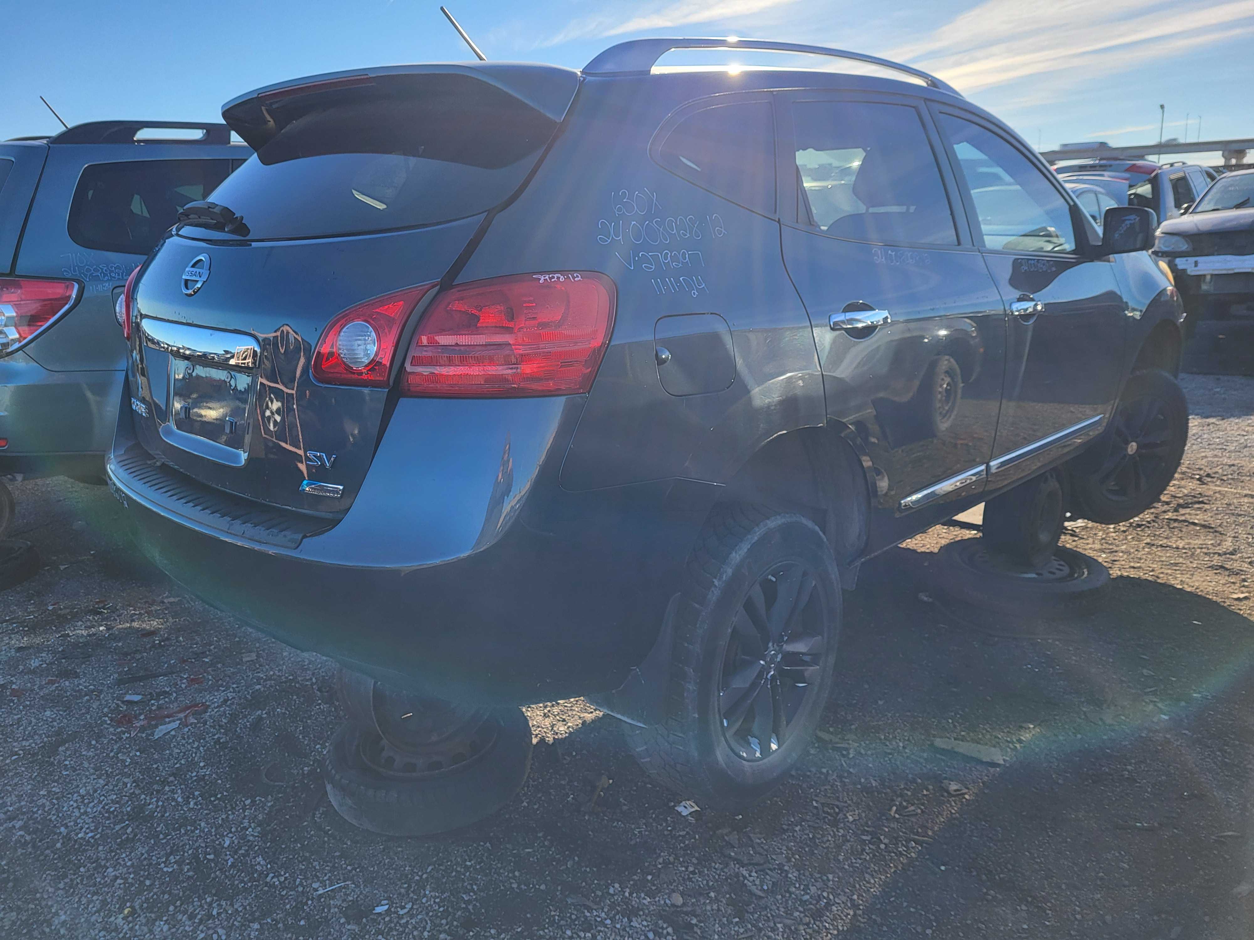 NISSAN ROGUE 2012