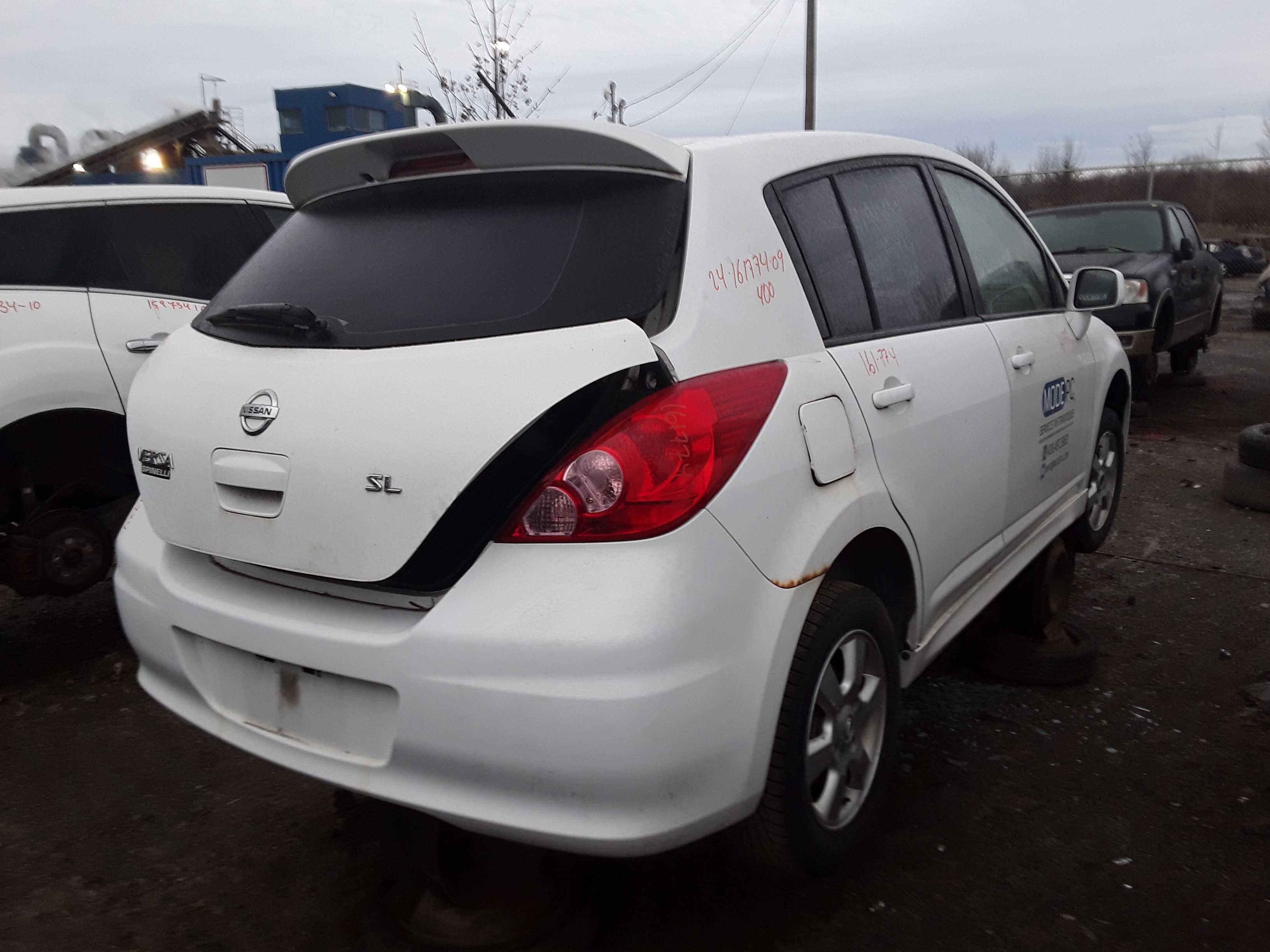 NISSAN VERSA 2009