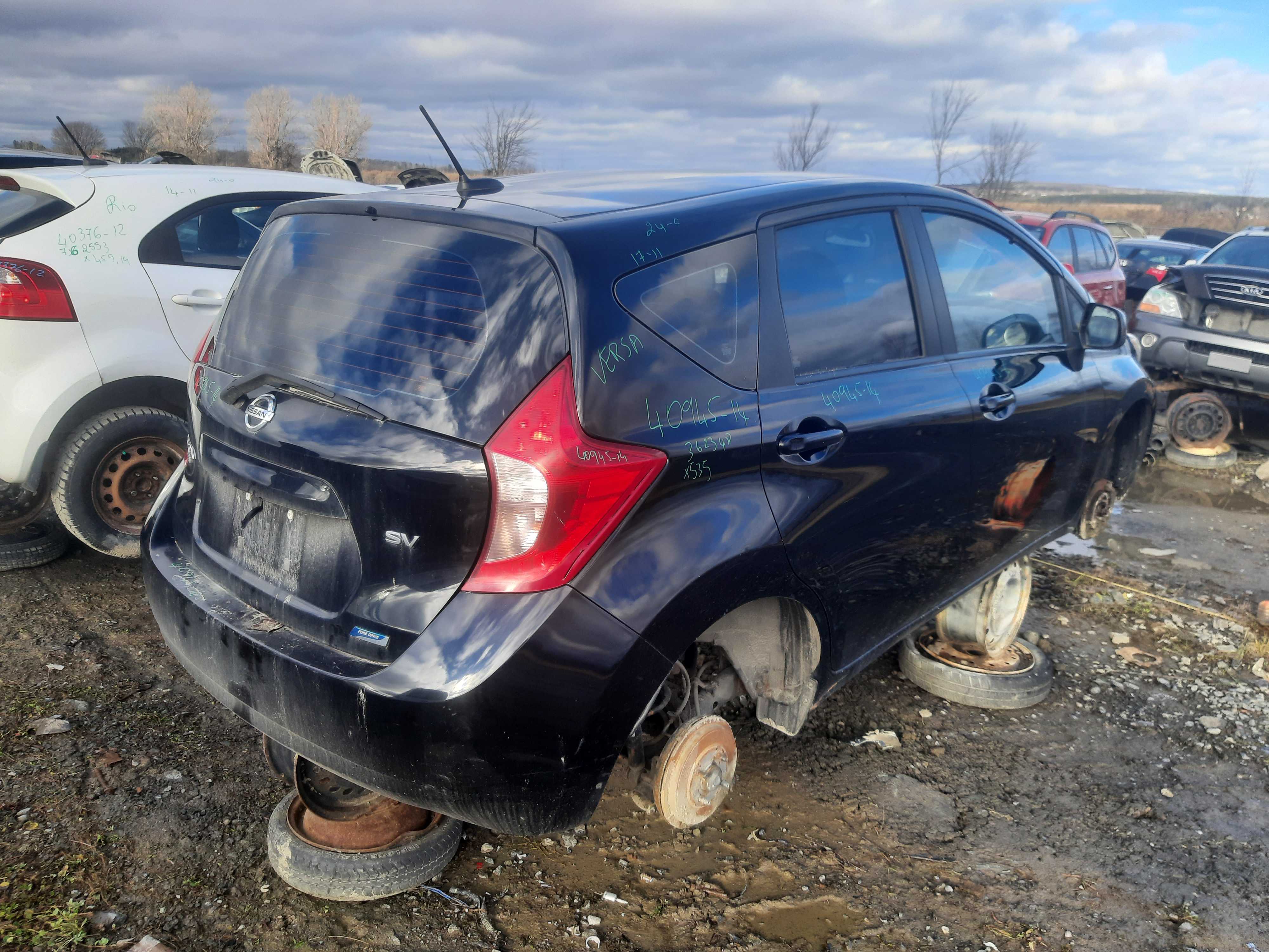 NISSAN VERSA 2014