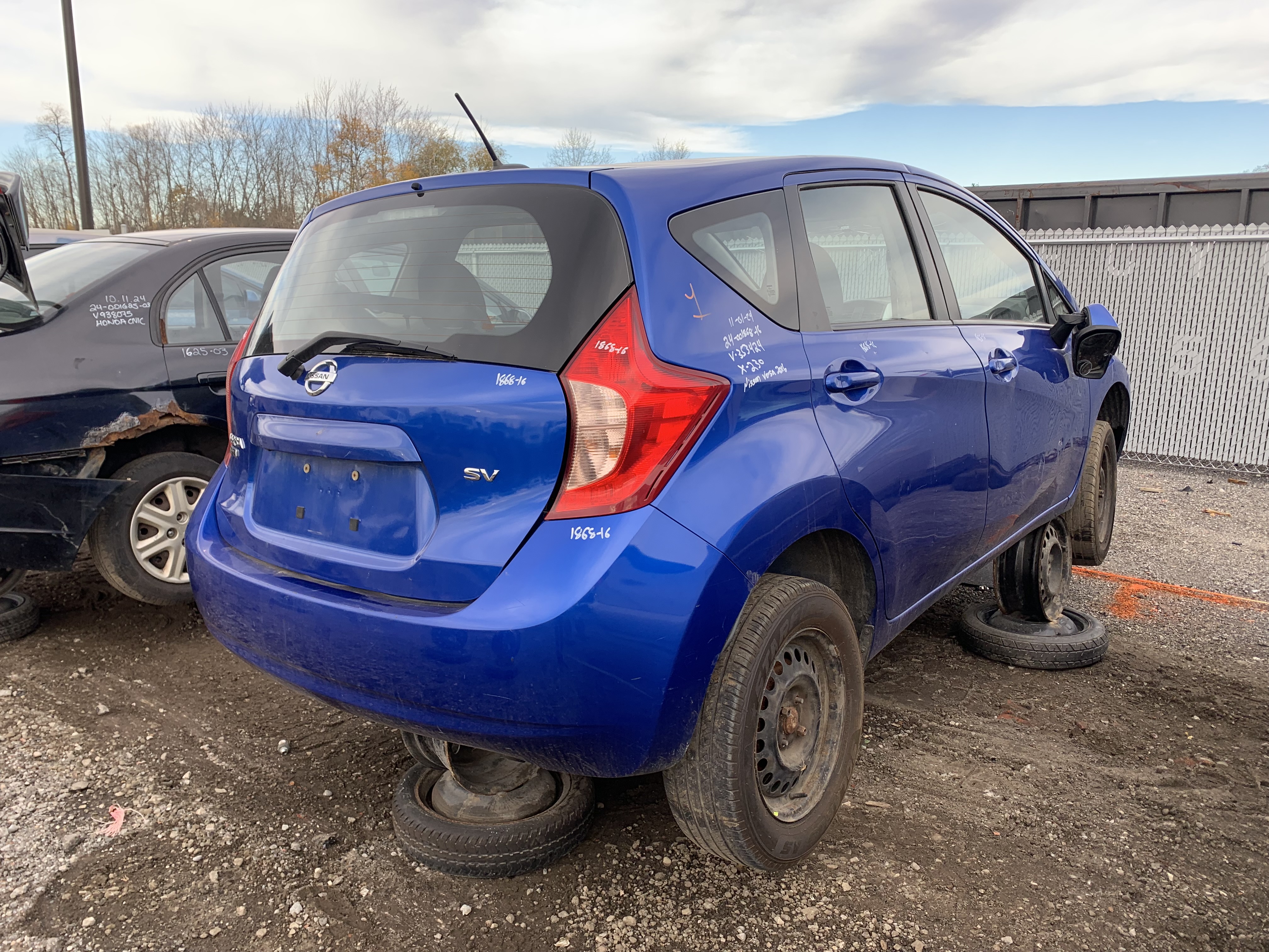 NISSAN VERSA 2016