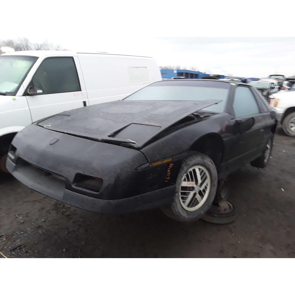 PONTIAC FIERO 1986