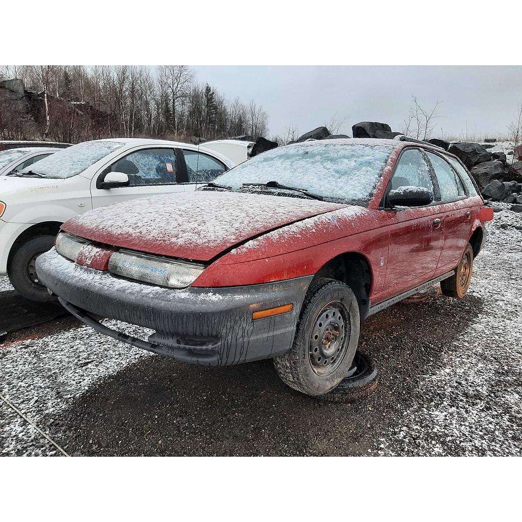 SATURN SW 1996