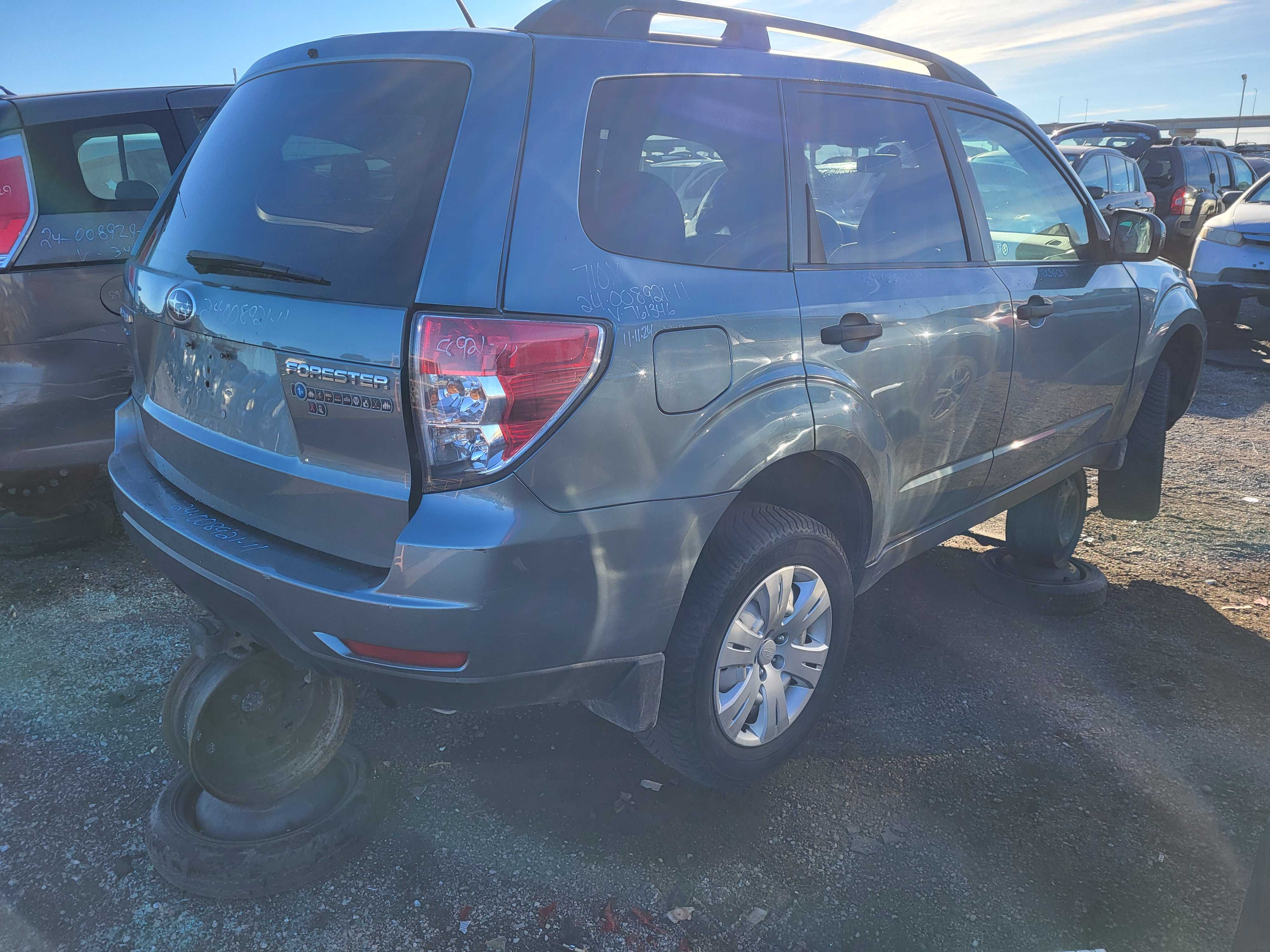 SUBARU FORESTER 2011