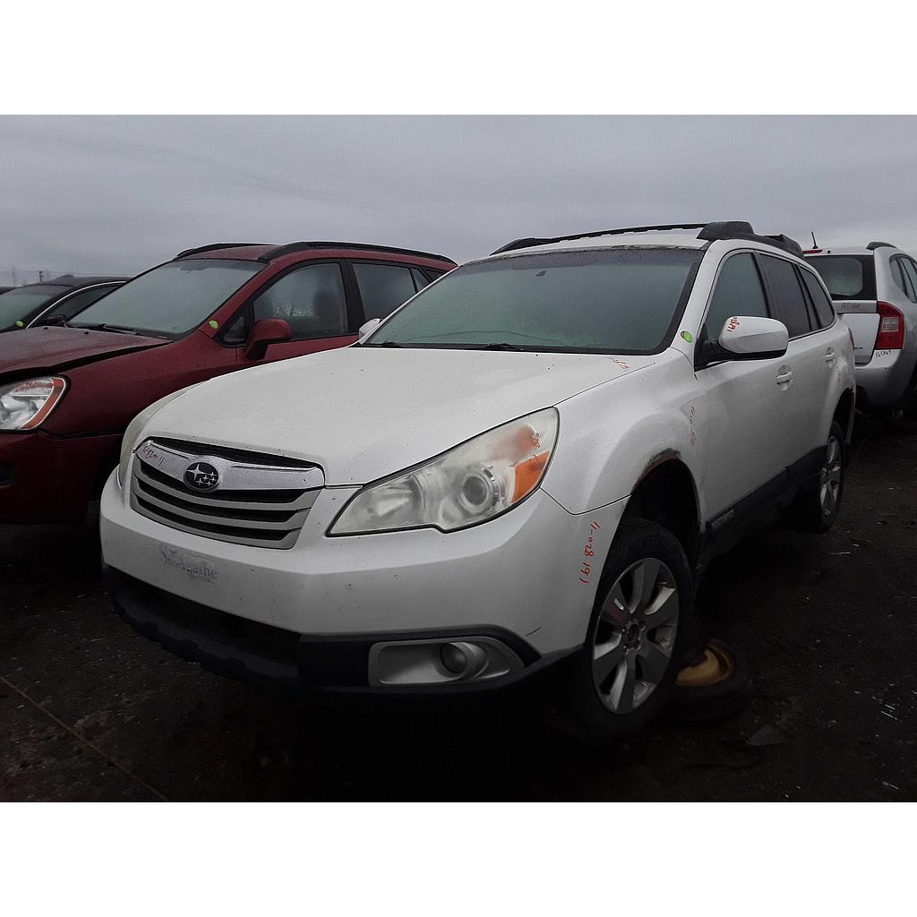 SUBARU OUTBACK 2011