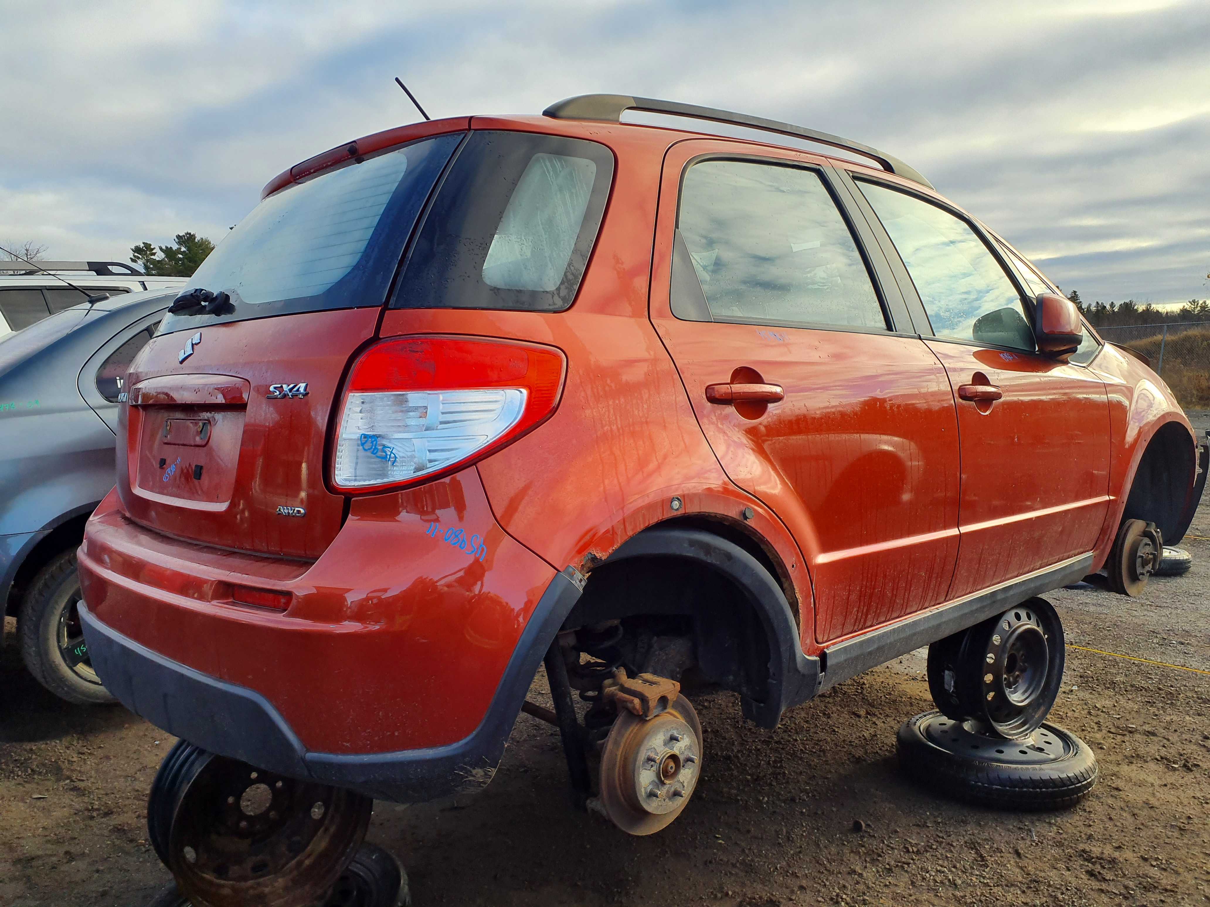 SUZUKI SX4 2011