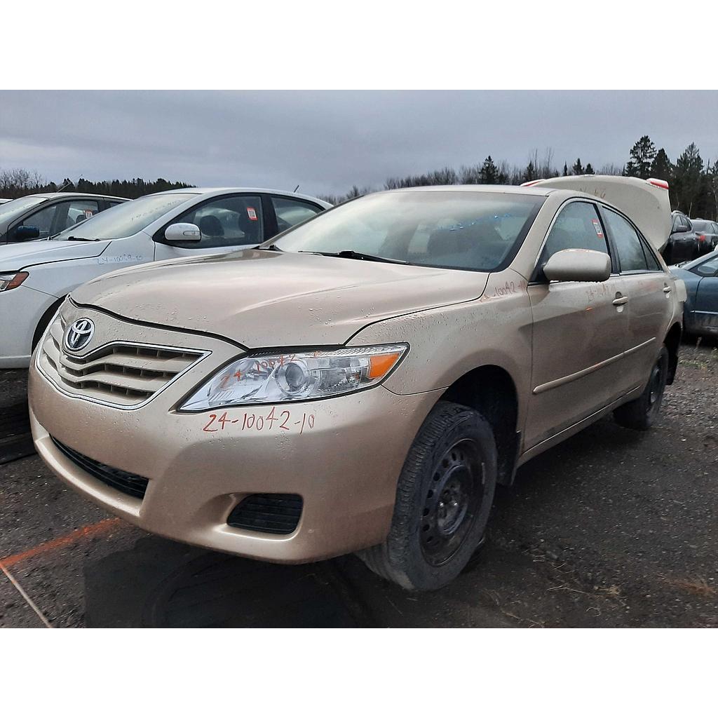 TOYOTA CAMRY 2010