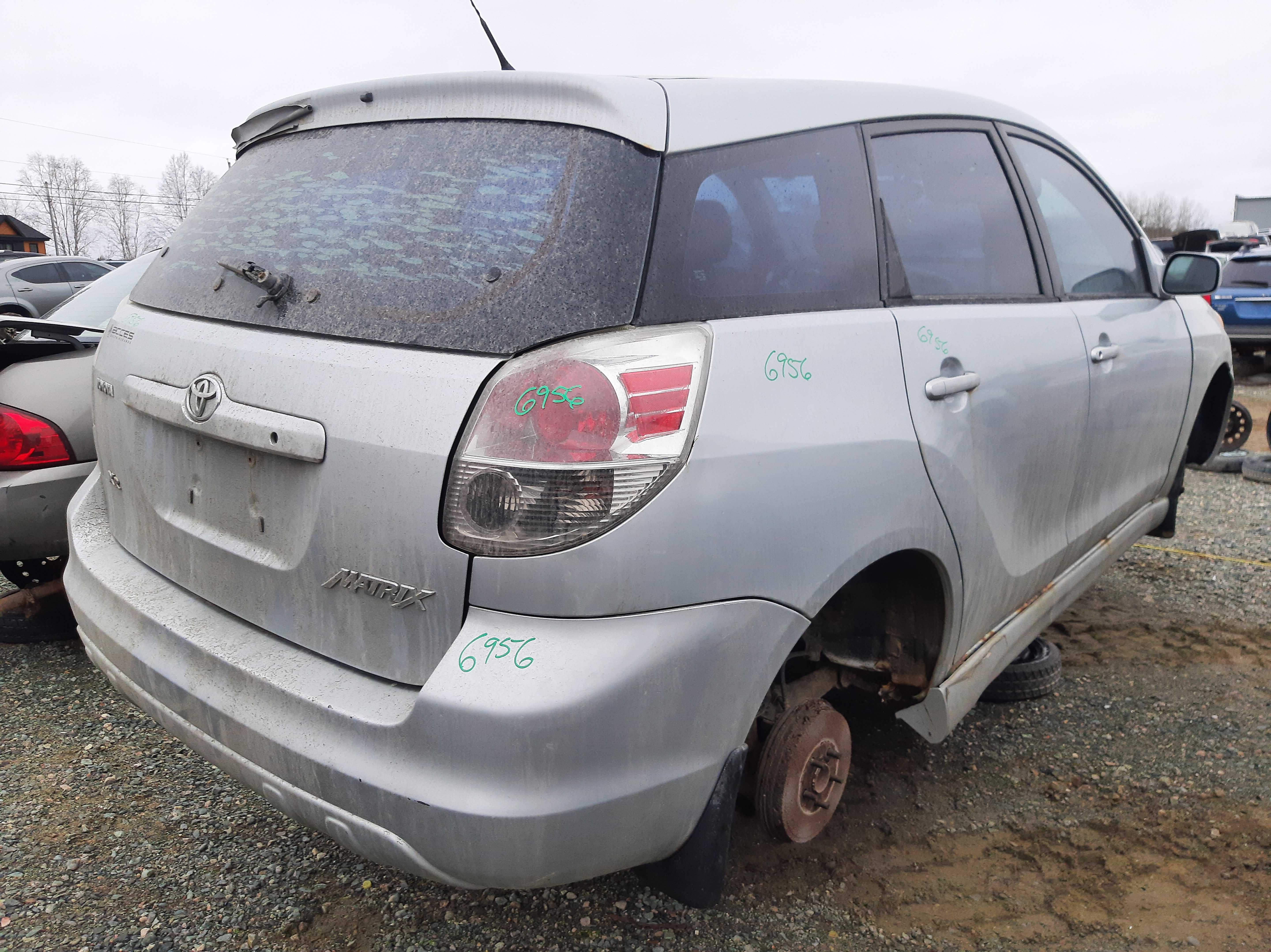TOYOTA MATRIX 2006