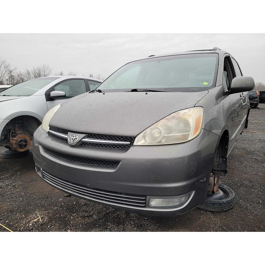 TOYOTA SIENNA 2004