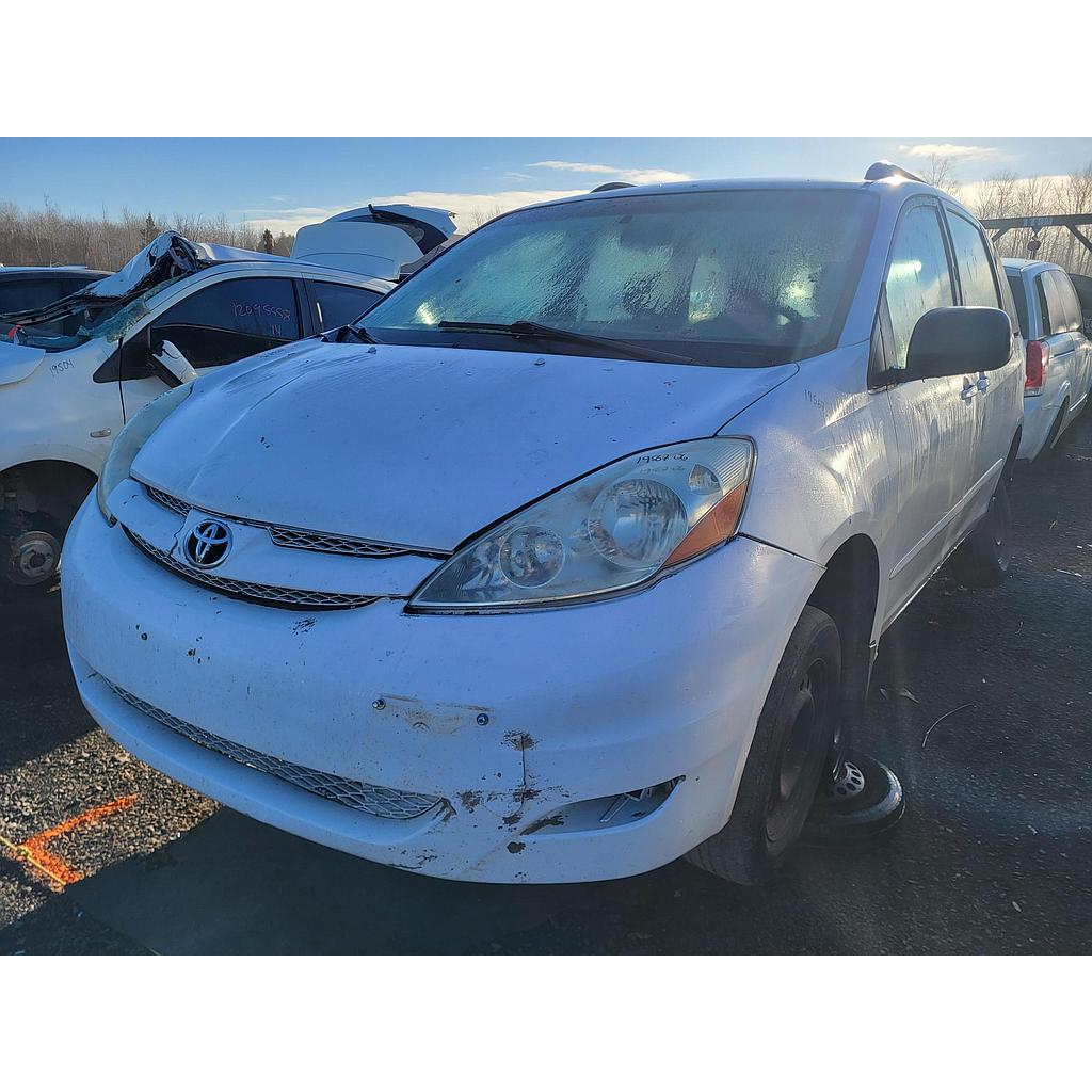 TOYOTA SIENNA 2006