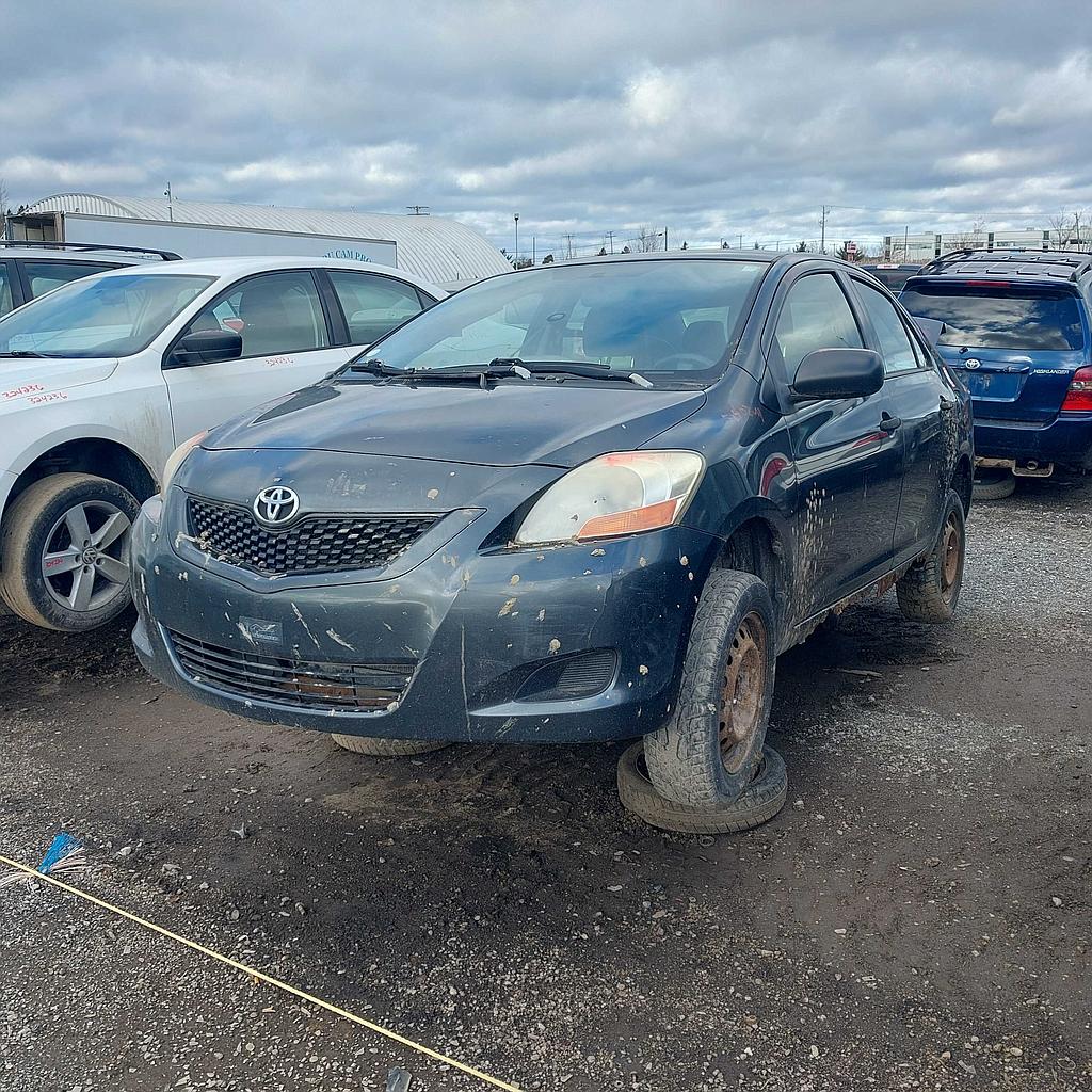 TOYOTA YARIS 2011