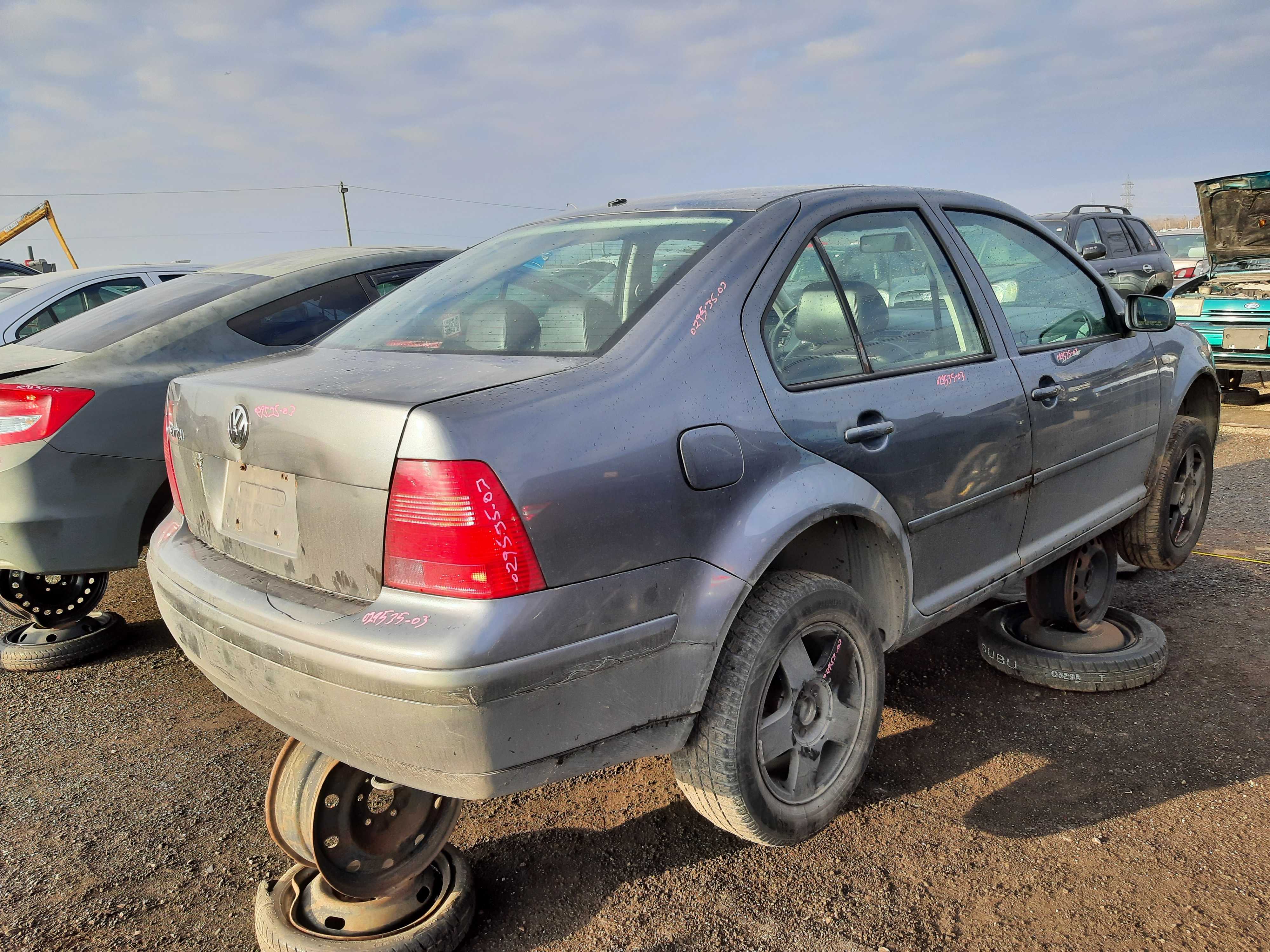 VOLKSWAGEN JETTA 2003