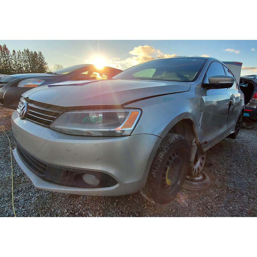 VOLKSWAGEN JETTA 2012