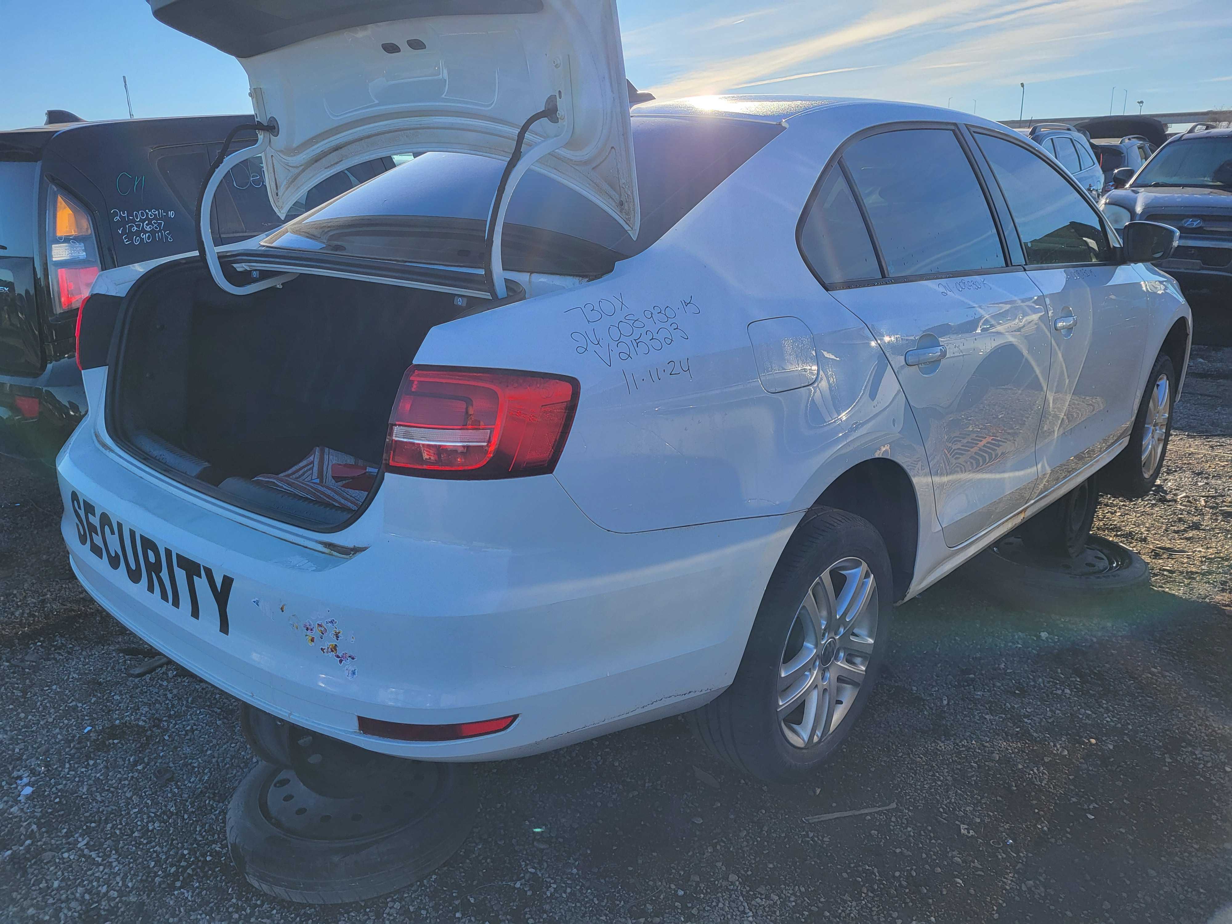 VOLKSWAGEN JETTA 2015
