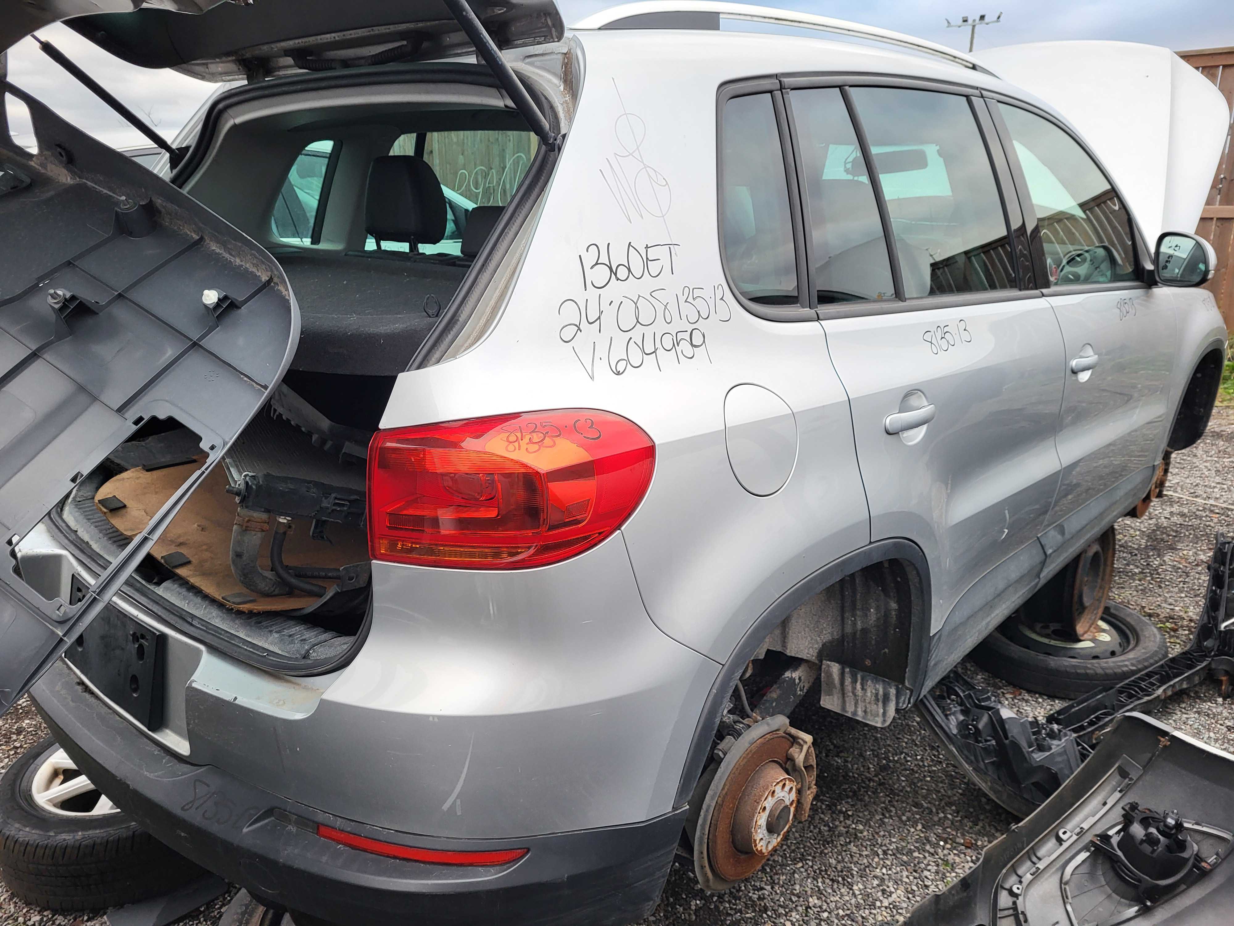 VOLKSWAGEN TIGUAN 2013
