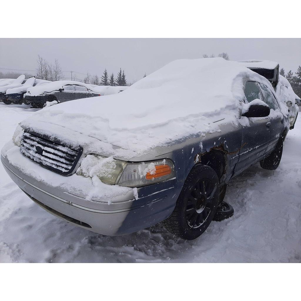 FORD CROWN VICTORIA 2003
