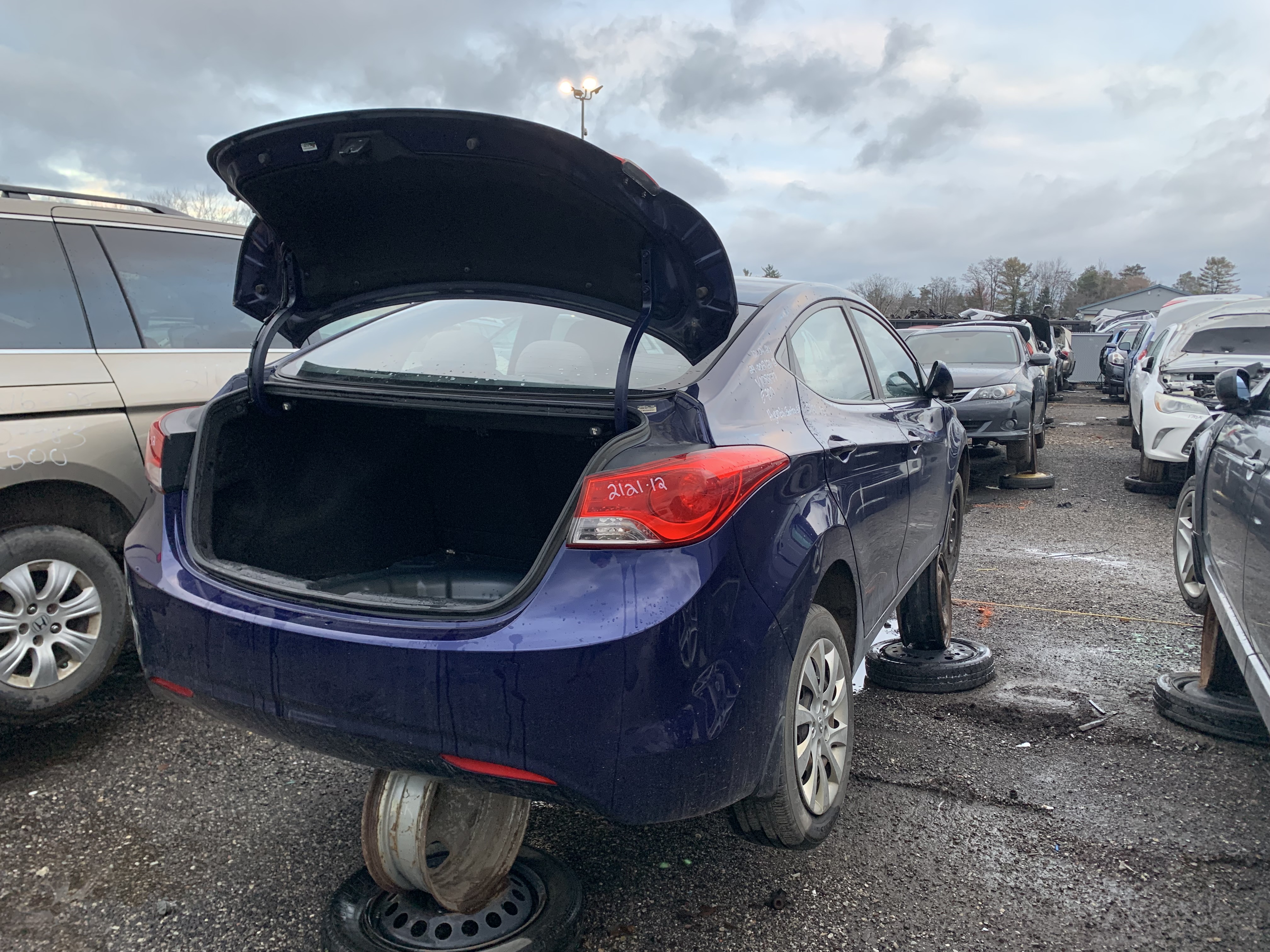 HYUNDAI ELANTRA 2012