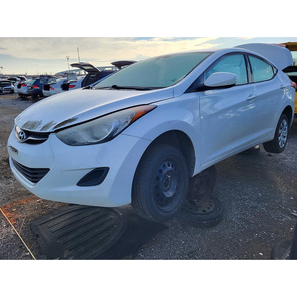 HYUNDAI ELANTRA 2013