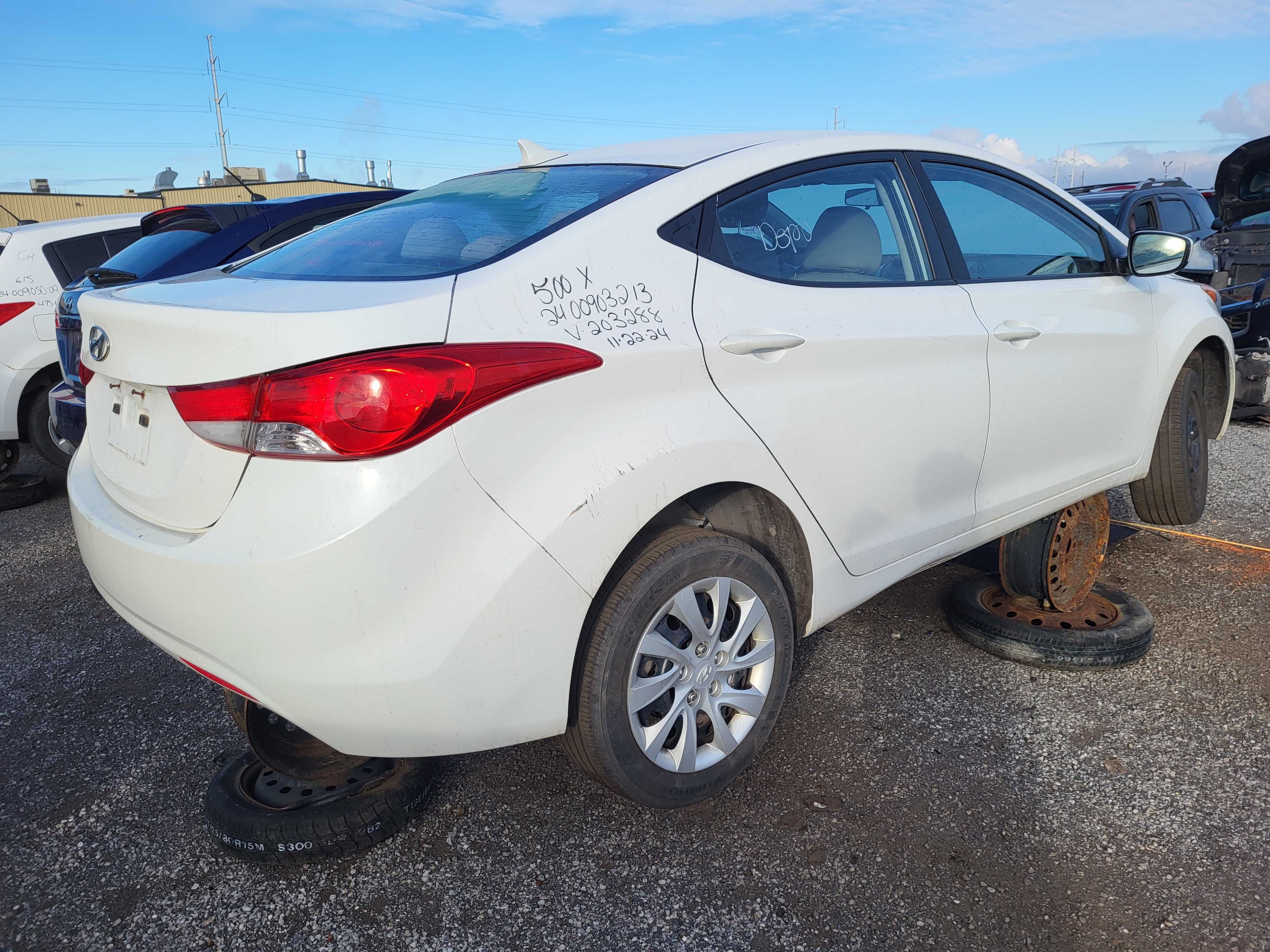 HYUNDAI ELANTRA 2013