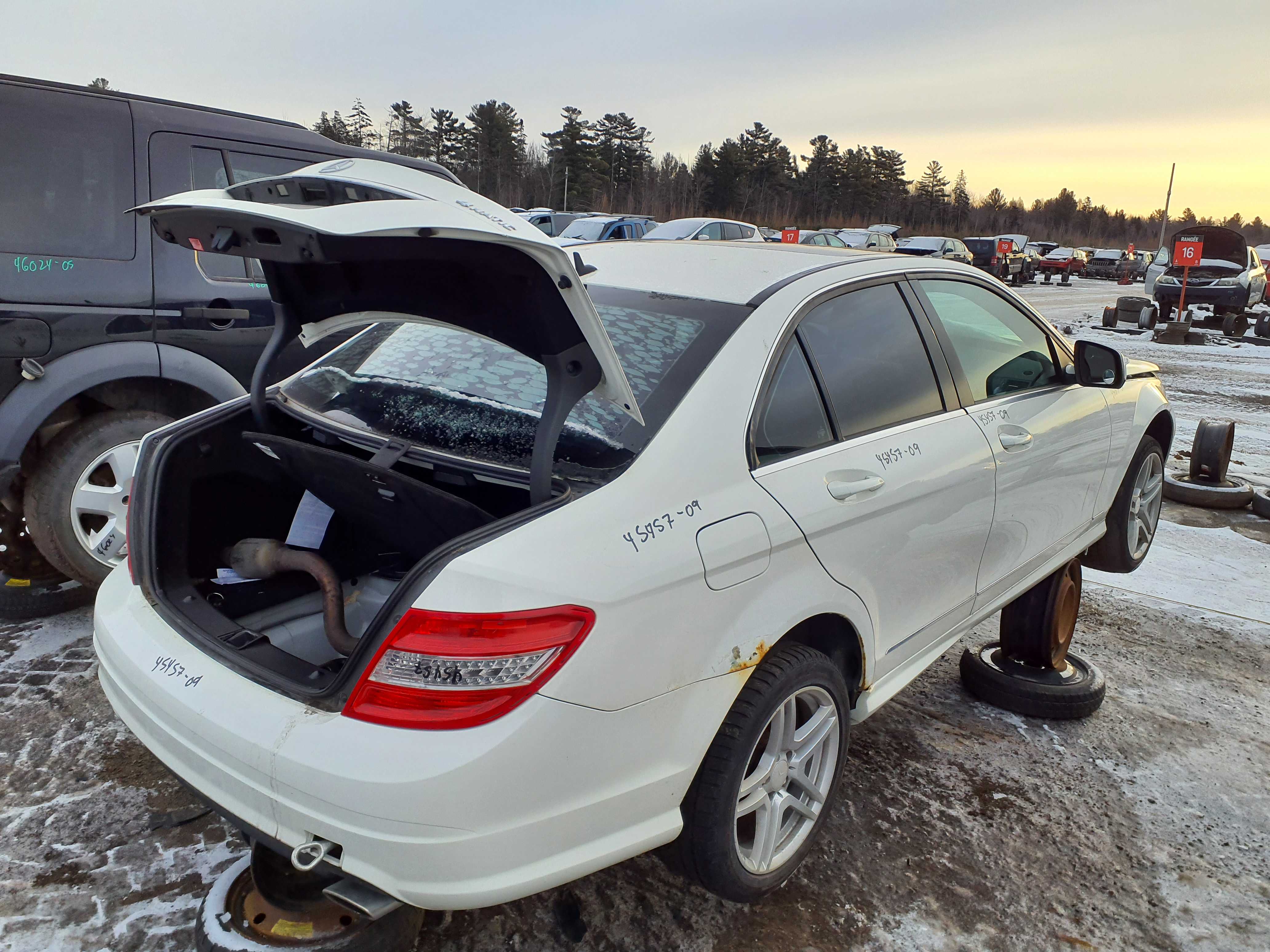 MERCEDES-BENZ C-CLASS 2009