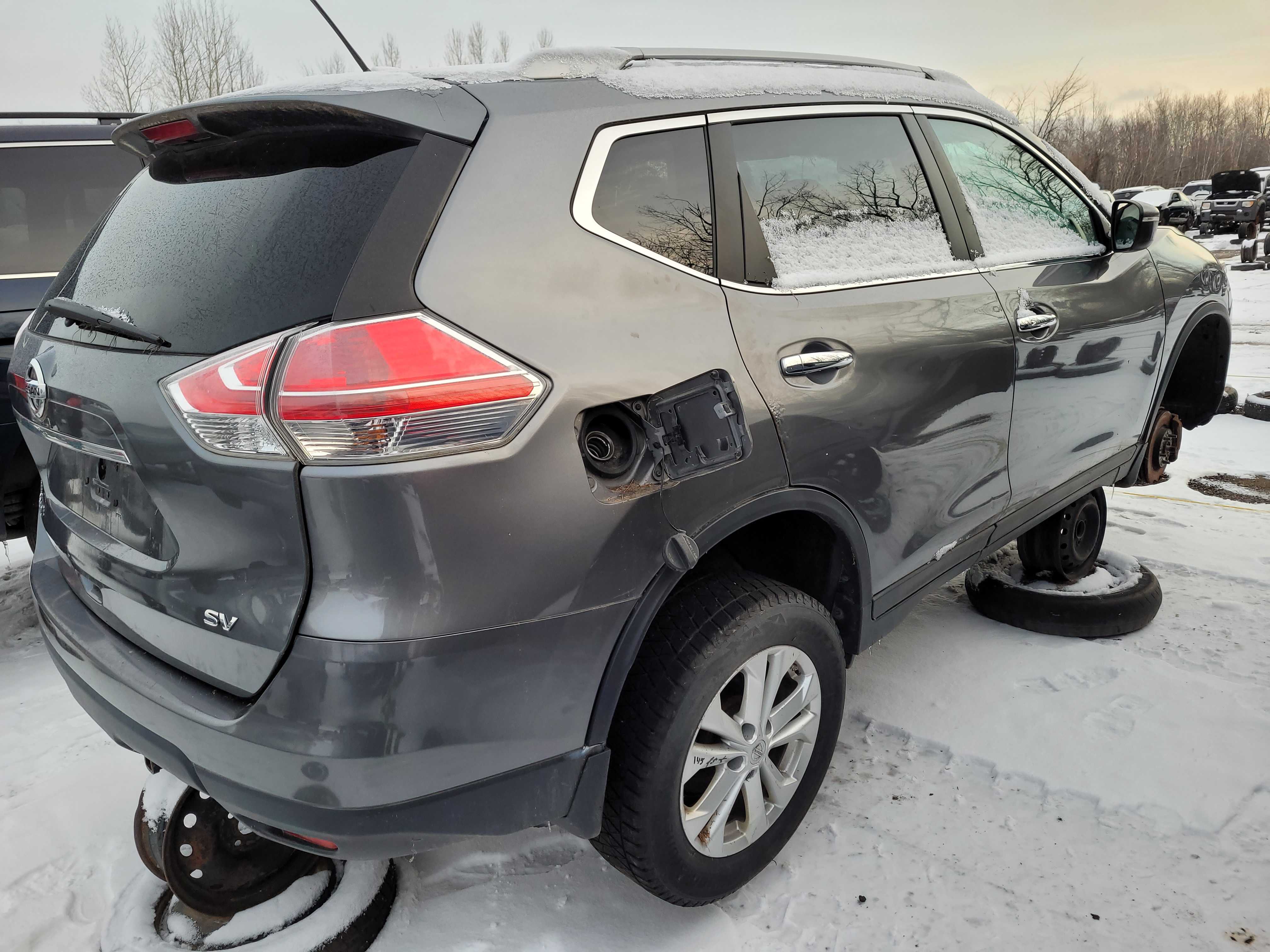 NISSAN ROGUE 2015