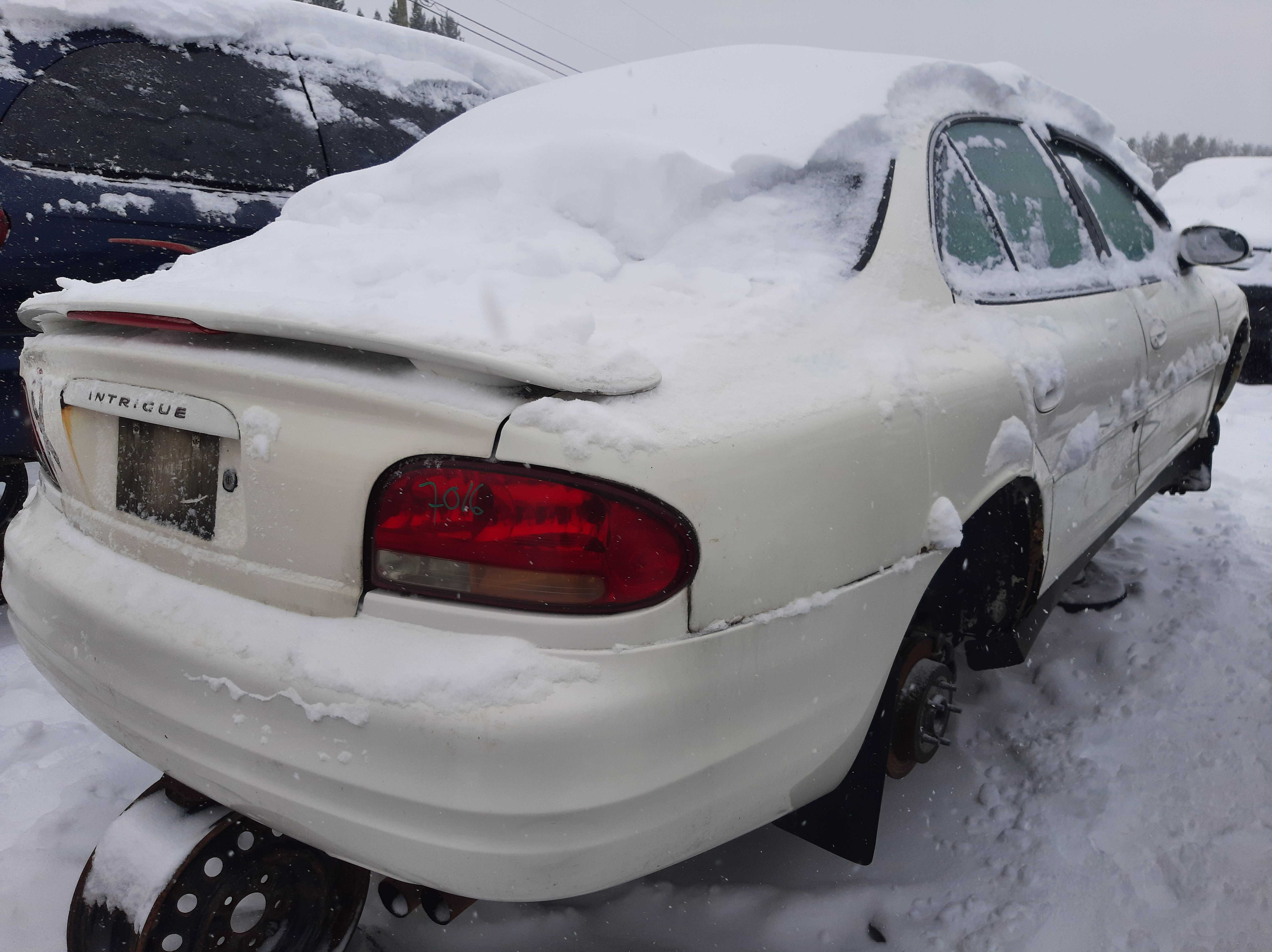 OLDSMOBILE INTRIGUE 2001