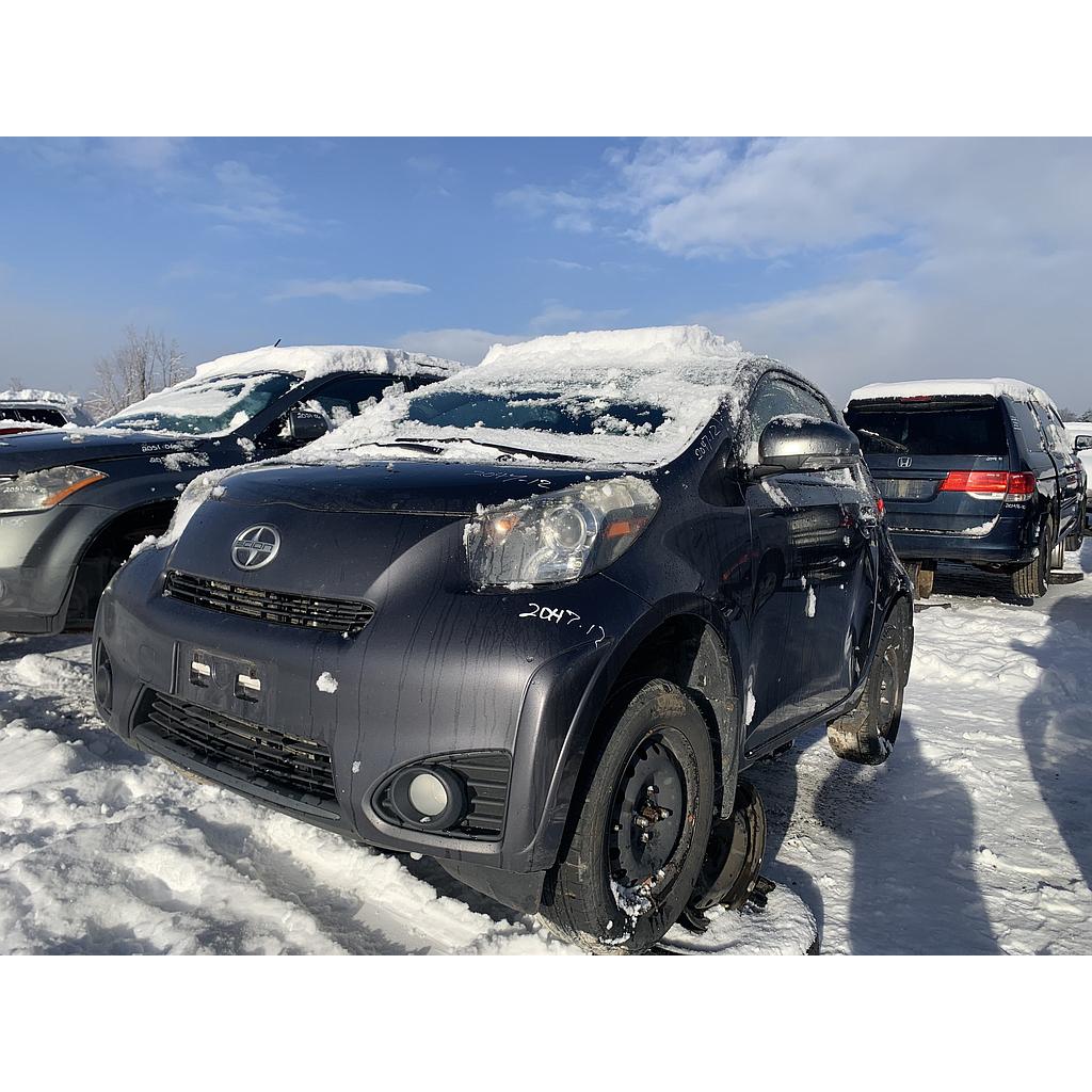 SCION IQ 2012