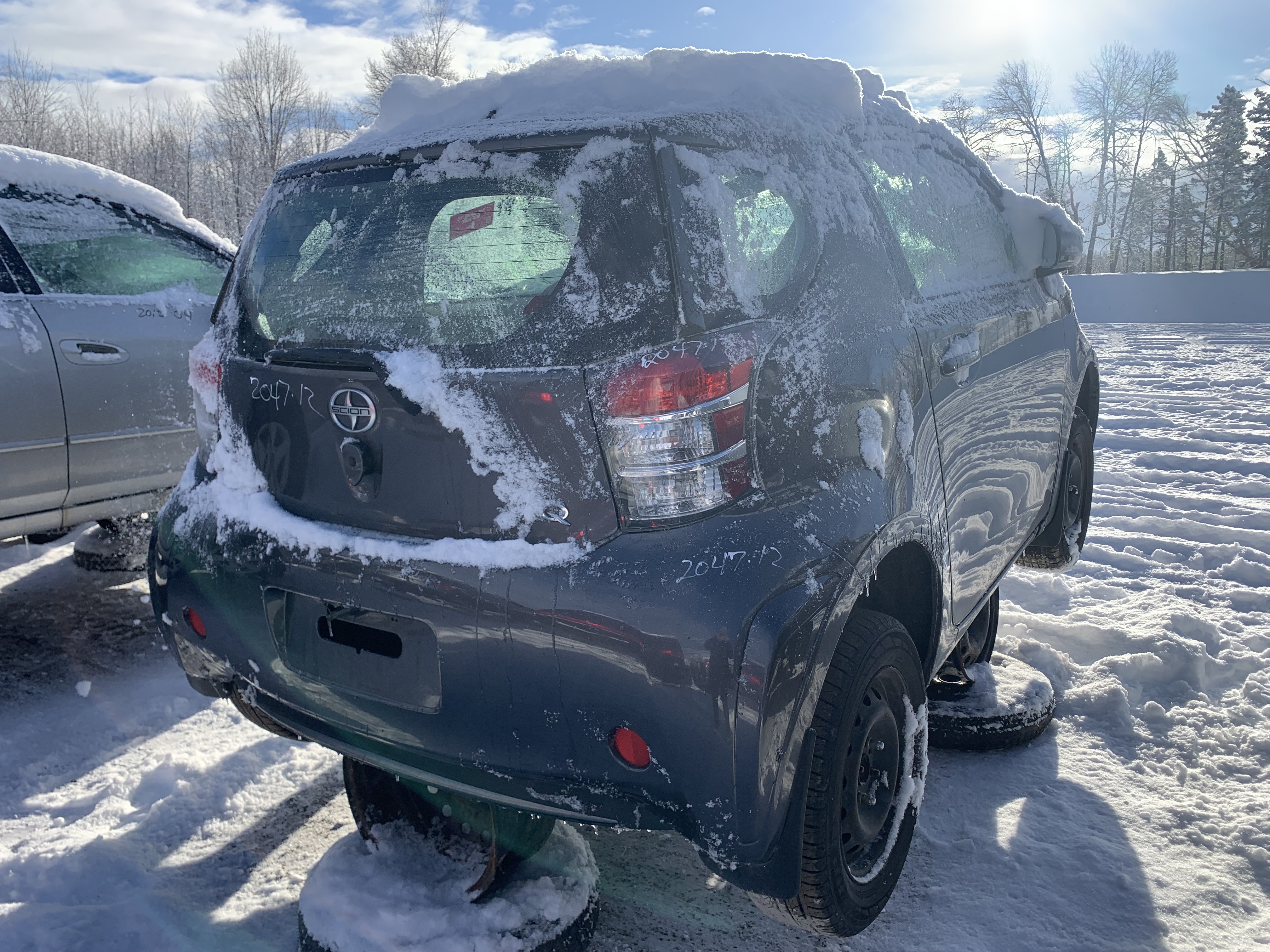 SCION IQ 2012