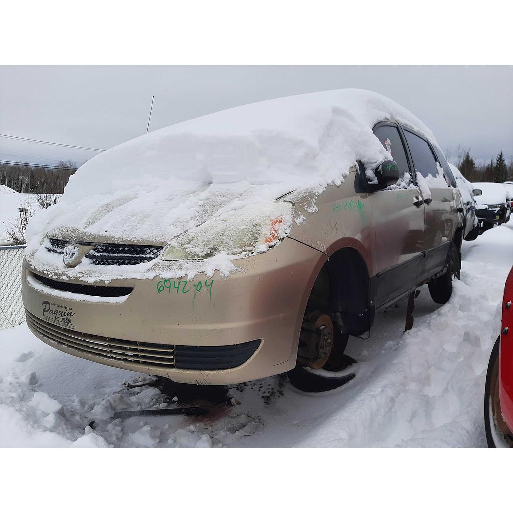TOYOTA SIENNA 2004