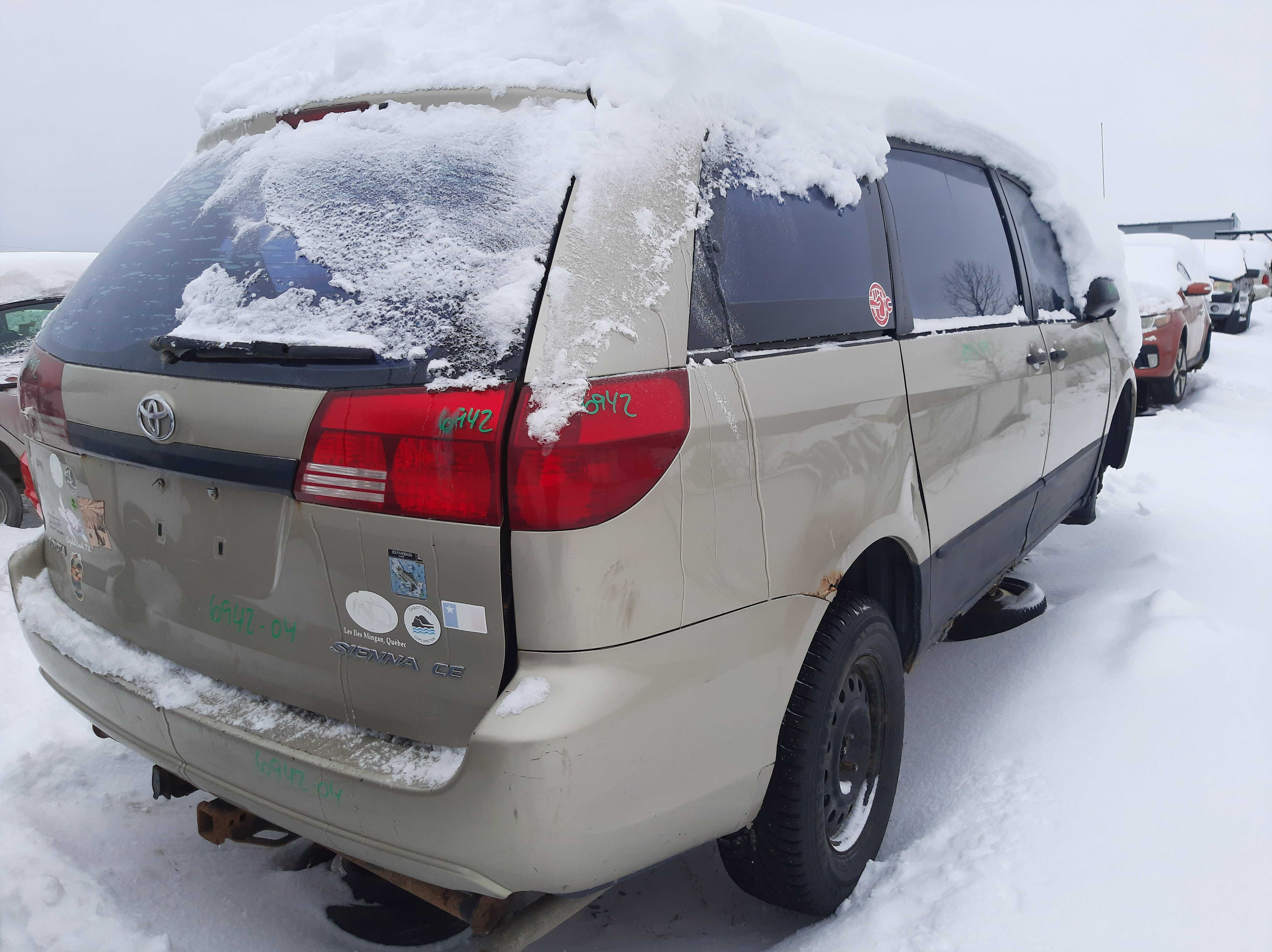 TOYOTA SIENNA 2004