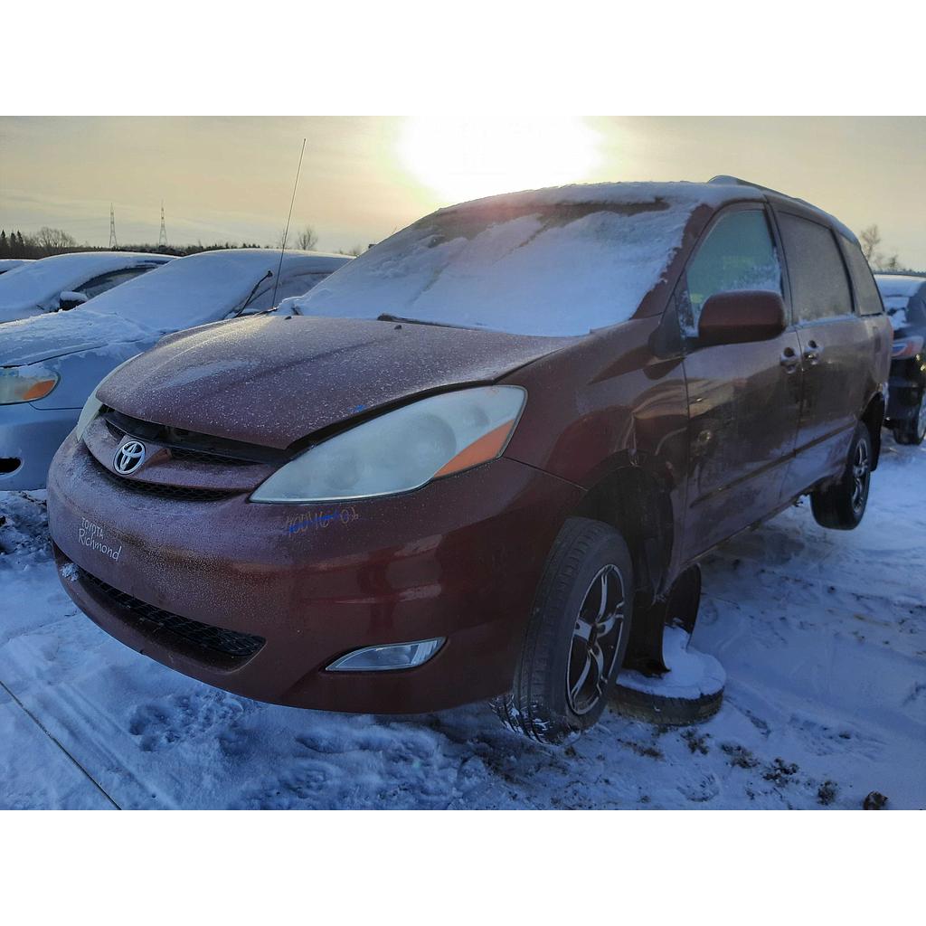 TOYOTA SIENNA 2006