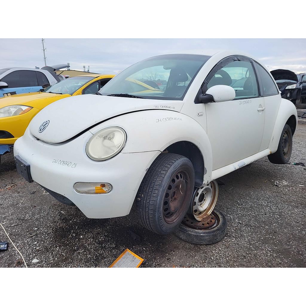 VOLKSWAGEN NEW BEETLE 2001