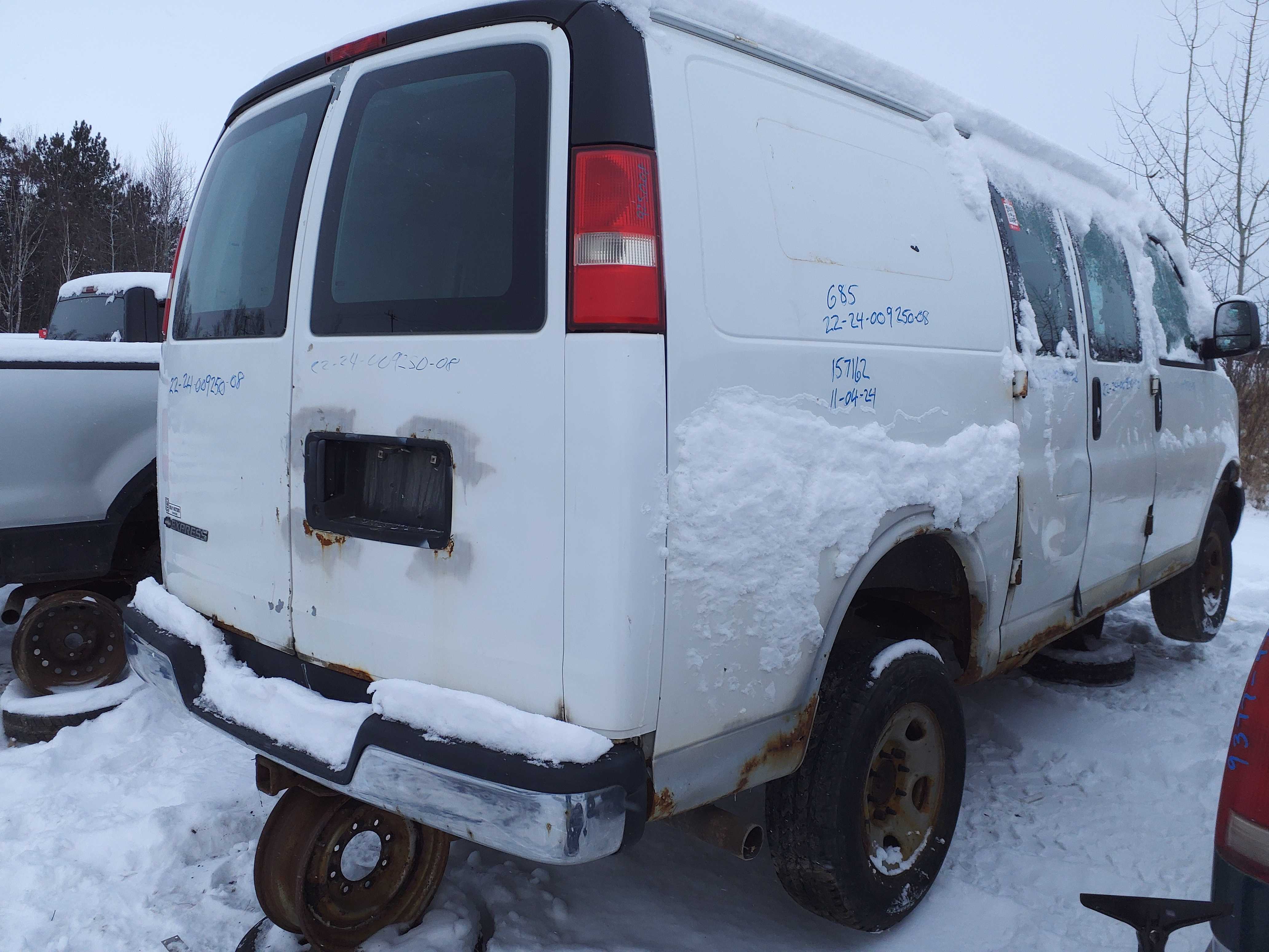 CHEVROLET EXPRESS VAN 2008