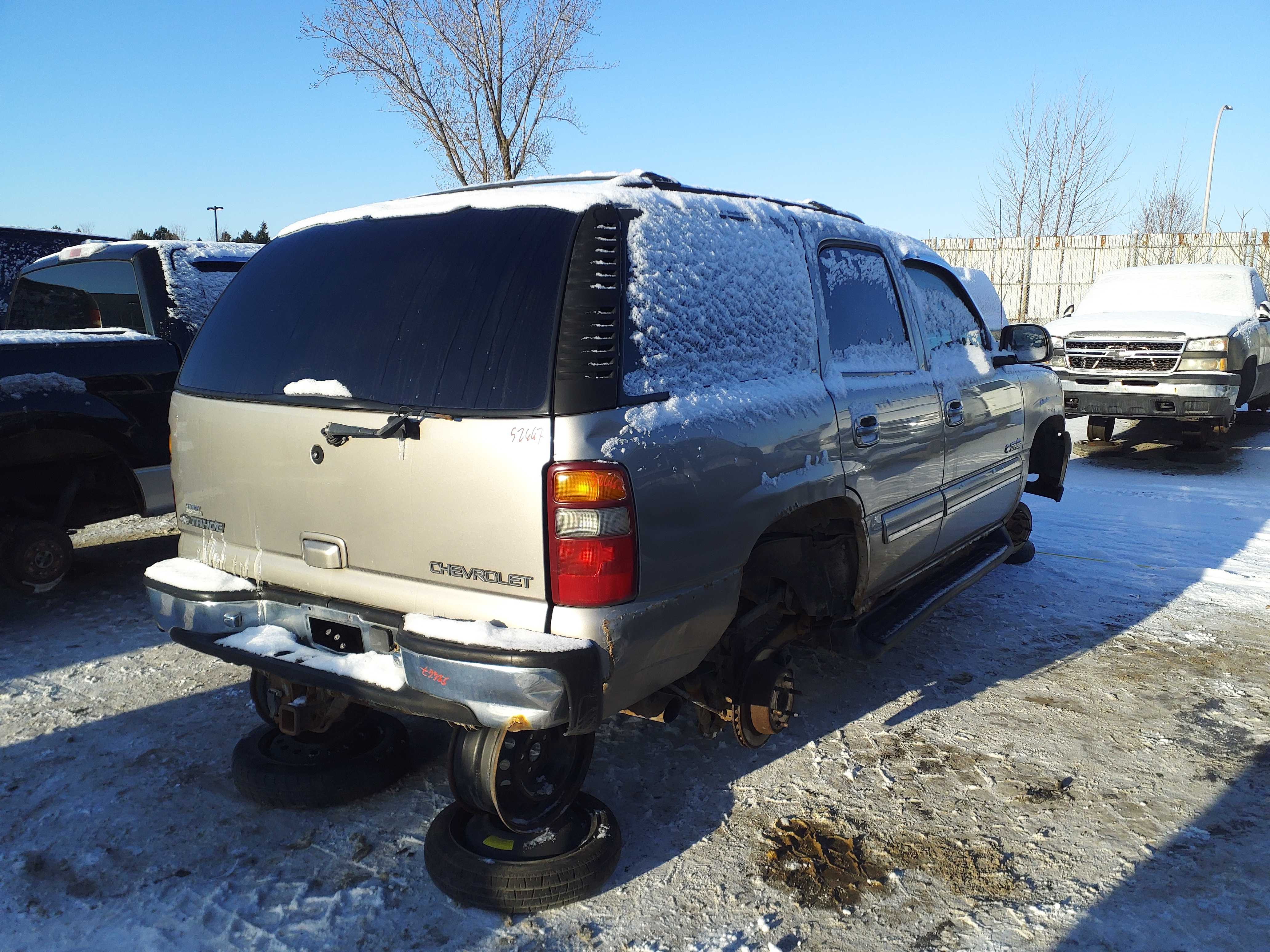 CHEVROLET TAHOE 2002