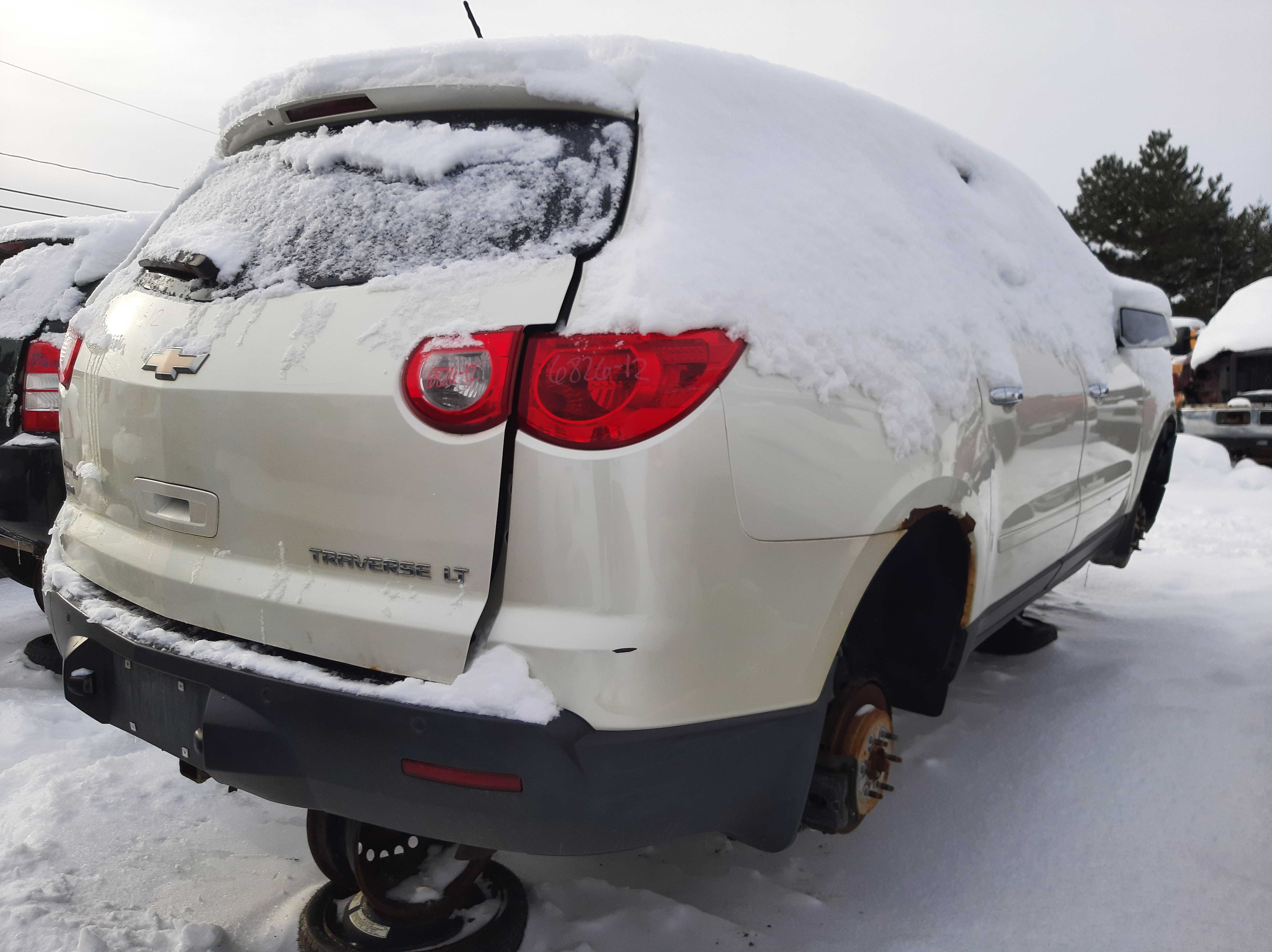 CHEVROLET TRAVERSE 2012