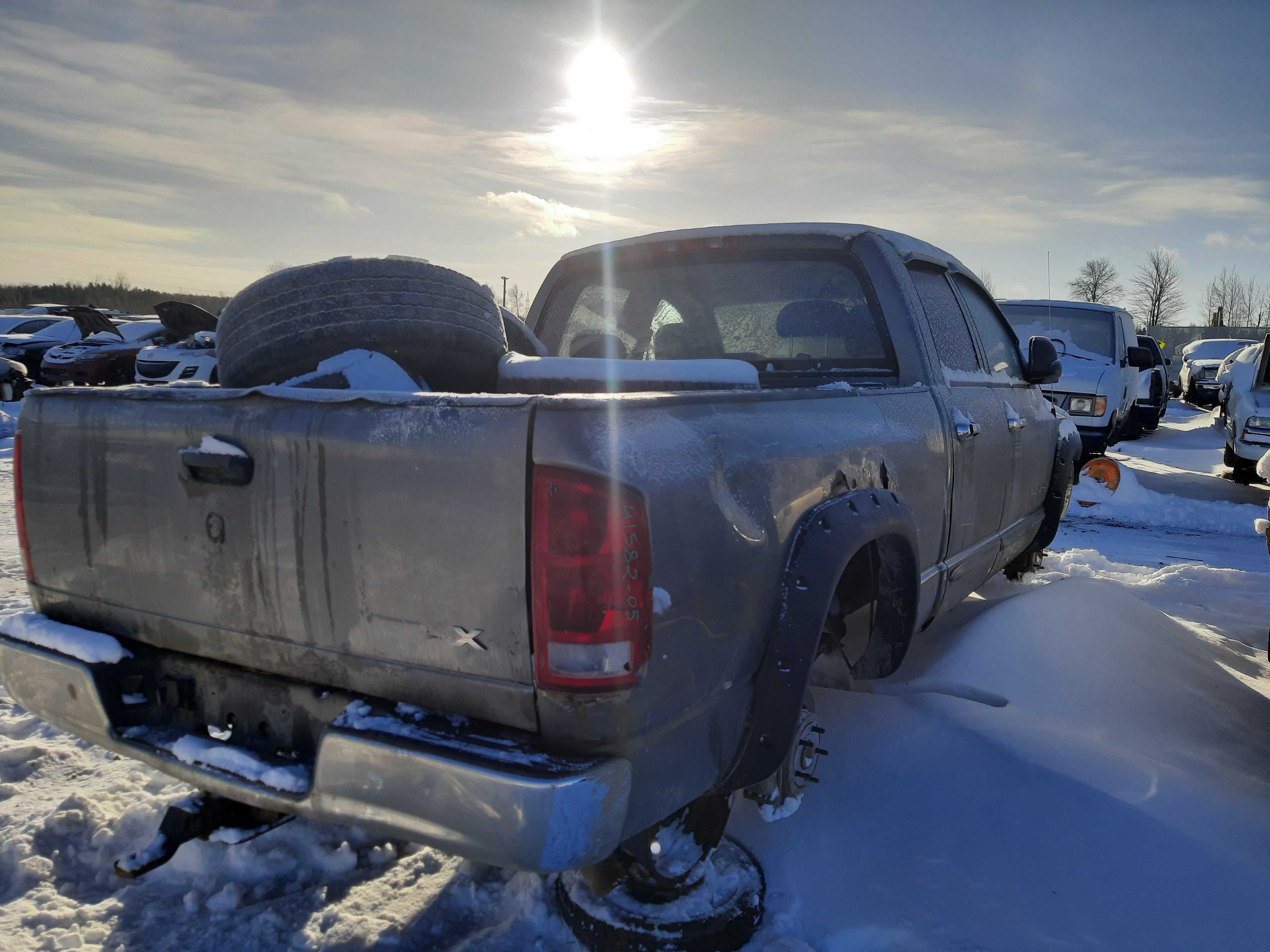 DODGE RAM 1500 2005