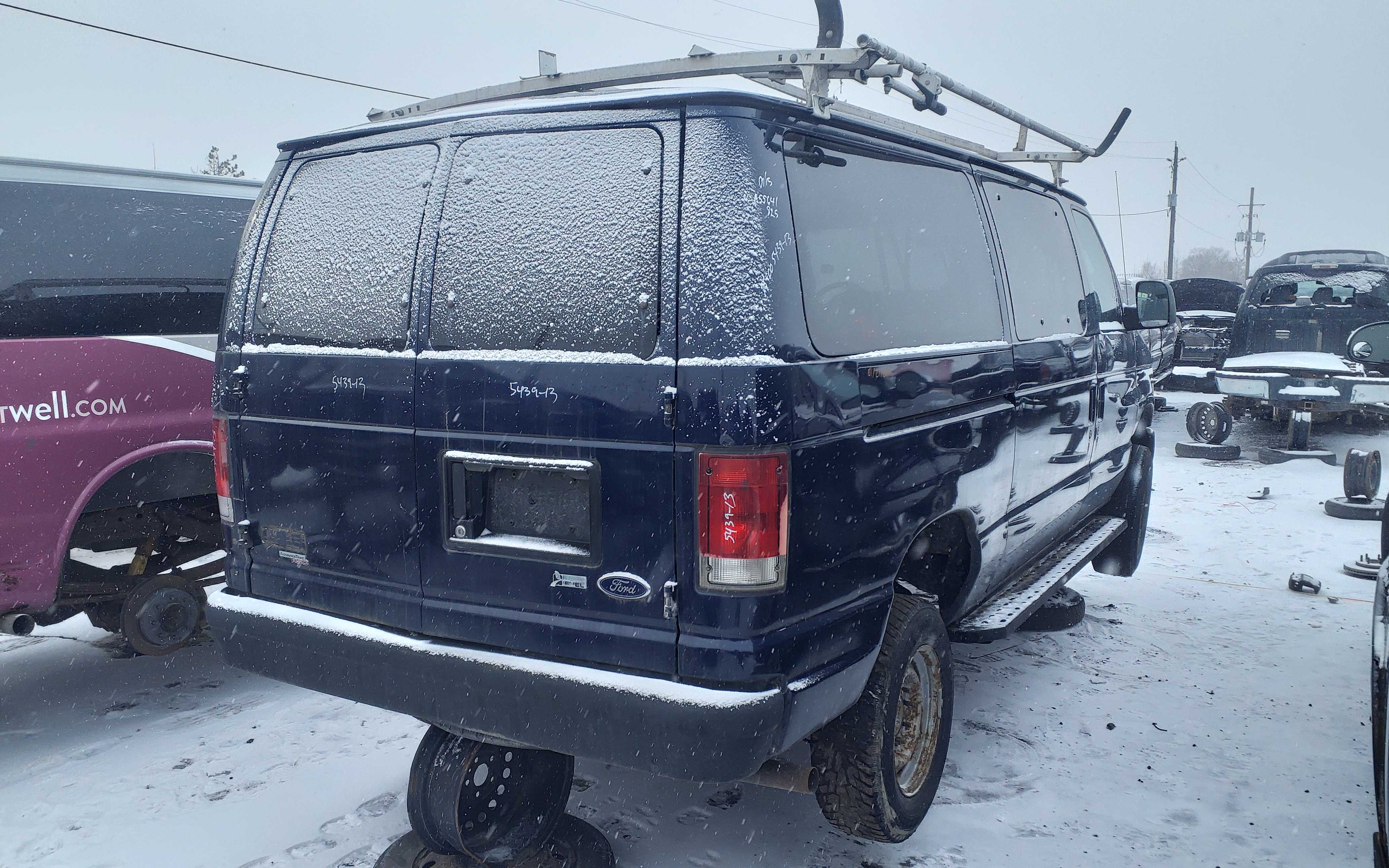 FORD ECONOLINE 2013