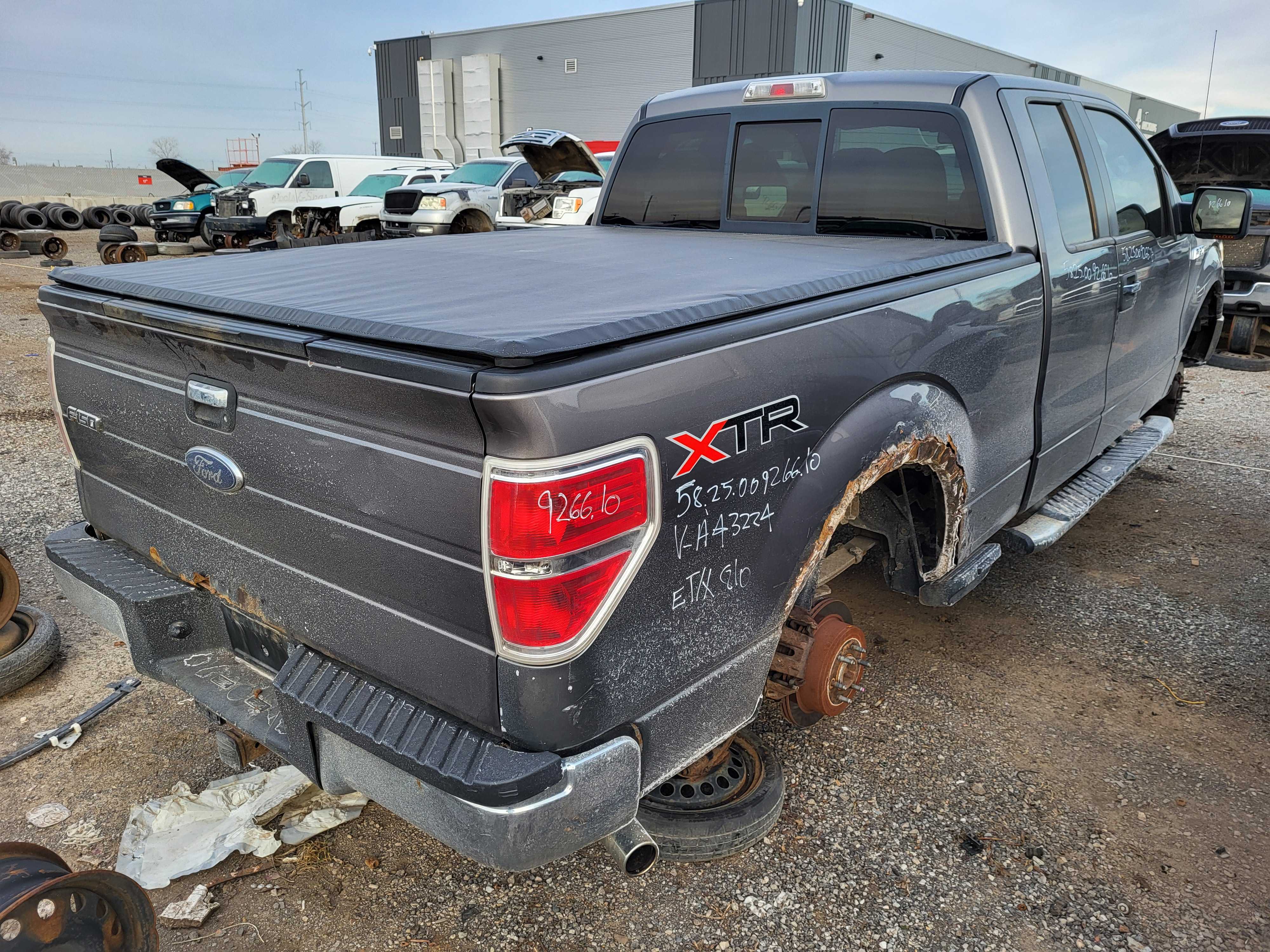 FORD F-150 2010
