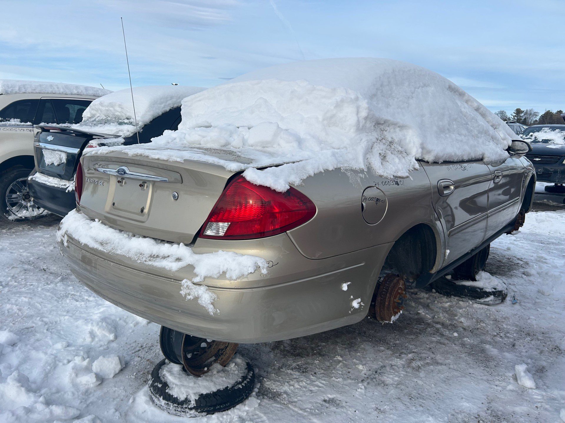 FORD TAURUS 2001