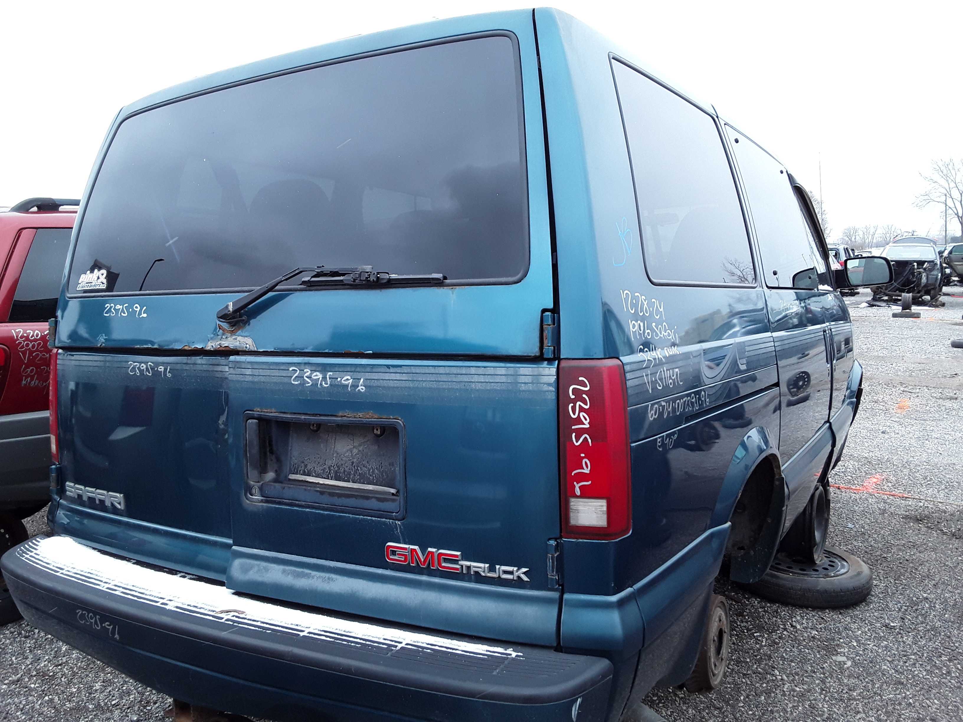 GMC SAFARI 1996